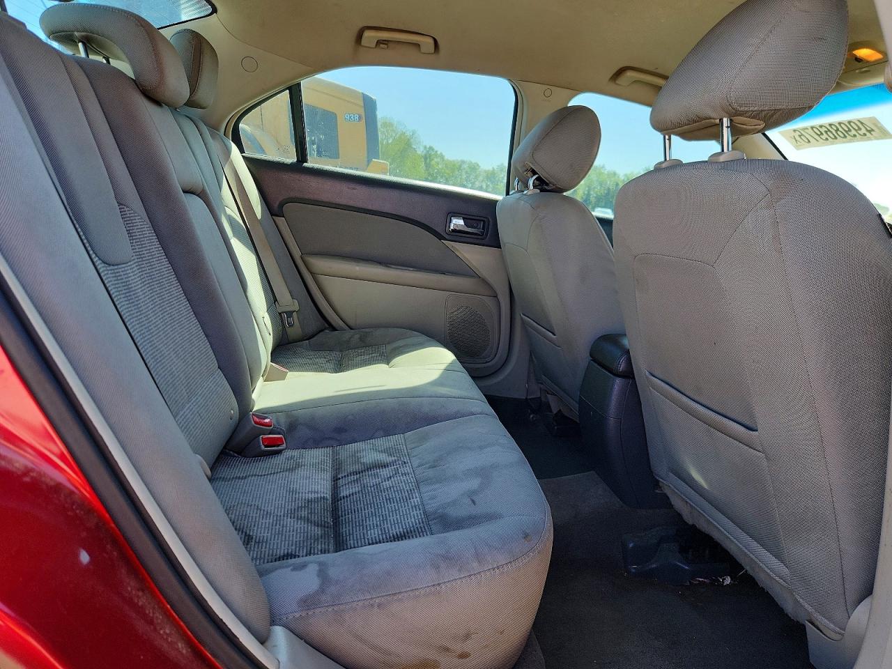 2012 Ford Fusion Se Red vin: 3FAHP0HA6CR444019