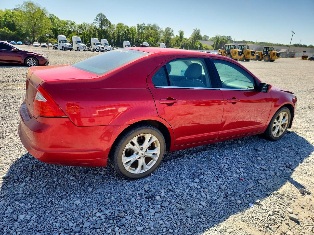 2012 Ford Fusion Se Red vin: 3FAHP0HA6CR444019