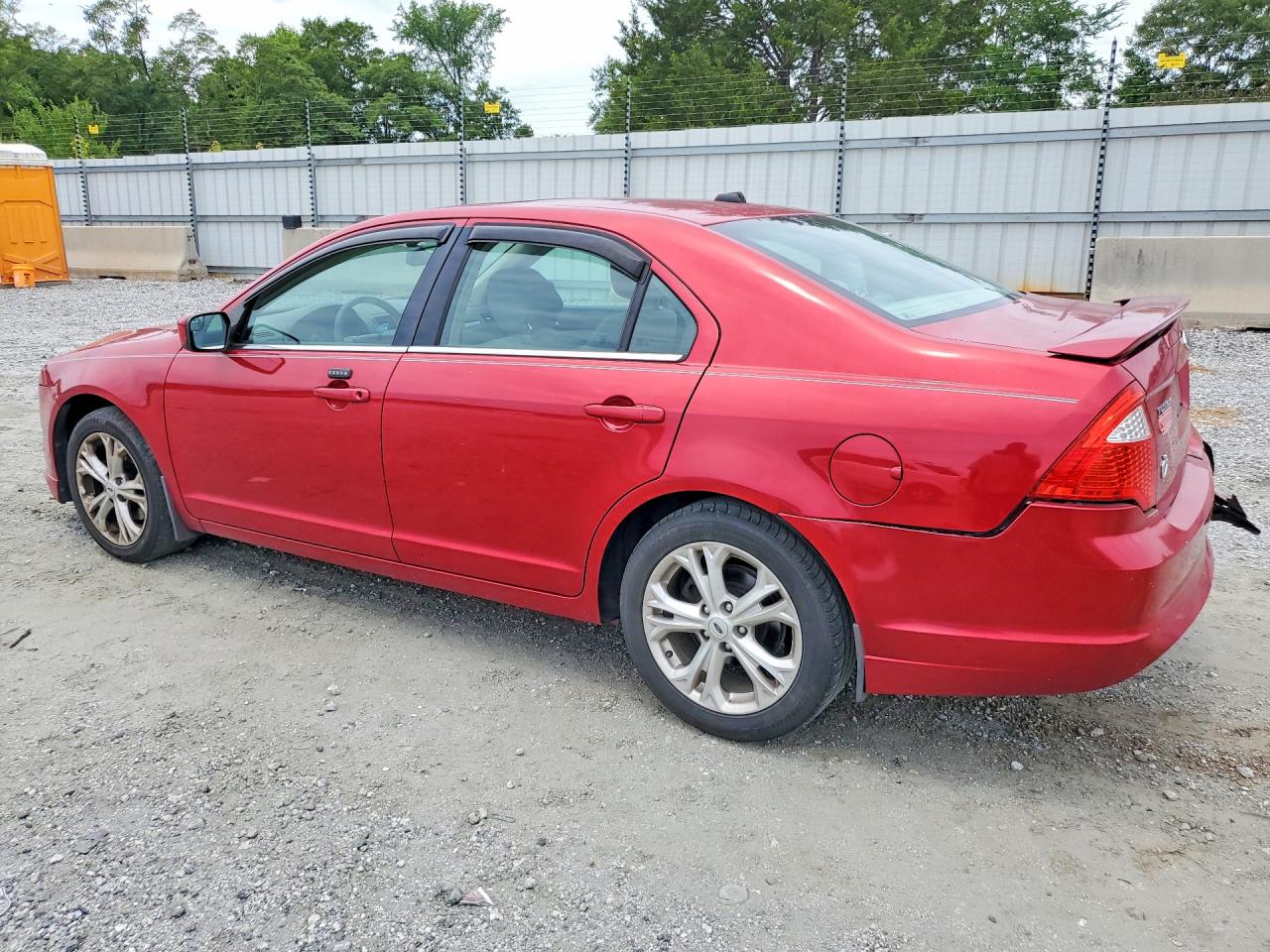 2012 Ford Fusion Se Red vin: 3FAHP0HA6CR448894