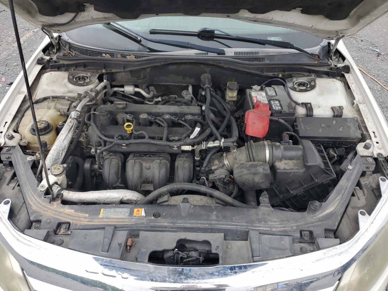 2010 Ford Fusion Se White vin: 3FAHP0HA7AR156782