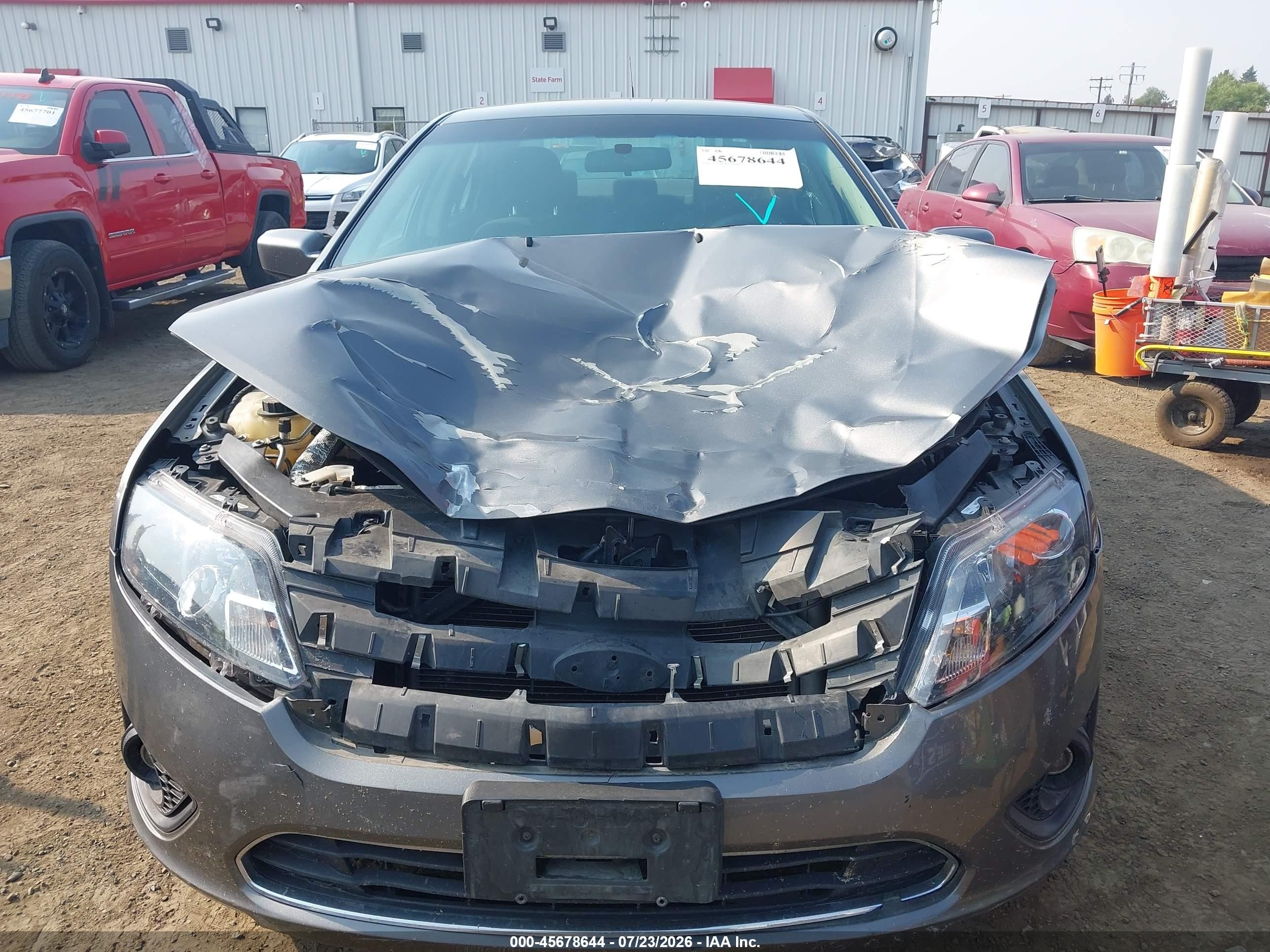 2010 Ford Fusion Se Серый vin: 3FAHP0HA7AR158645