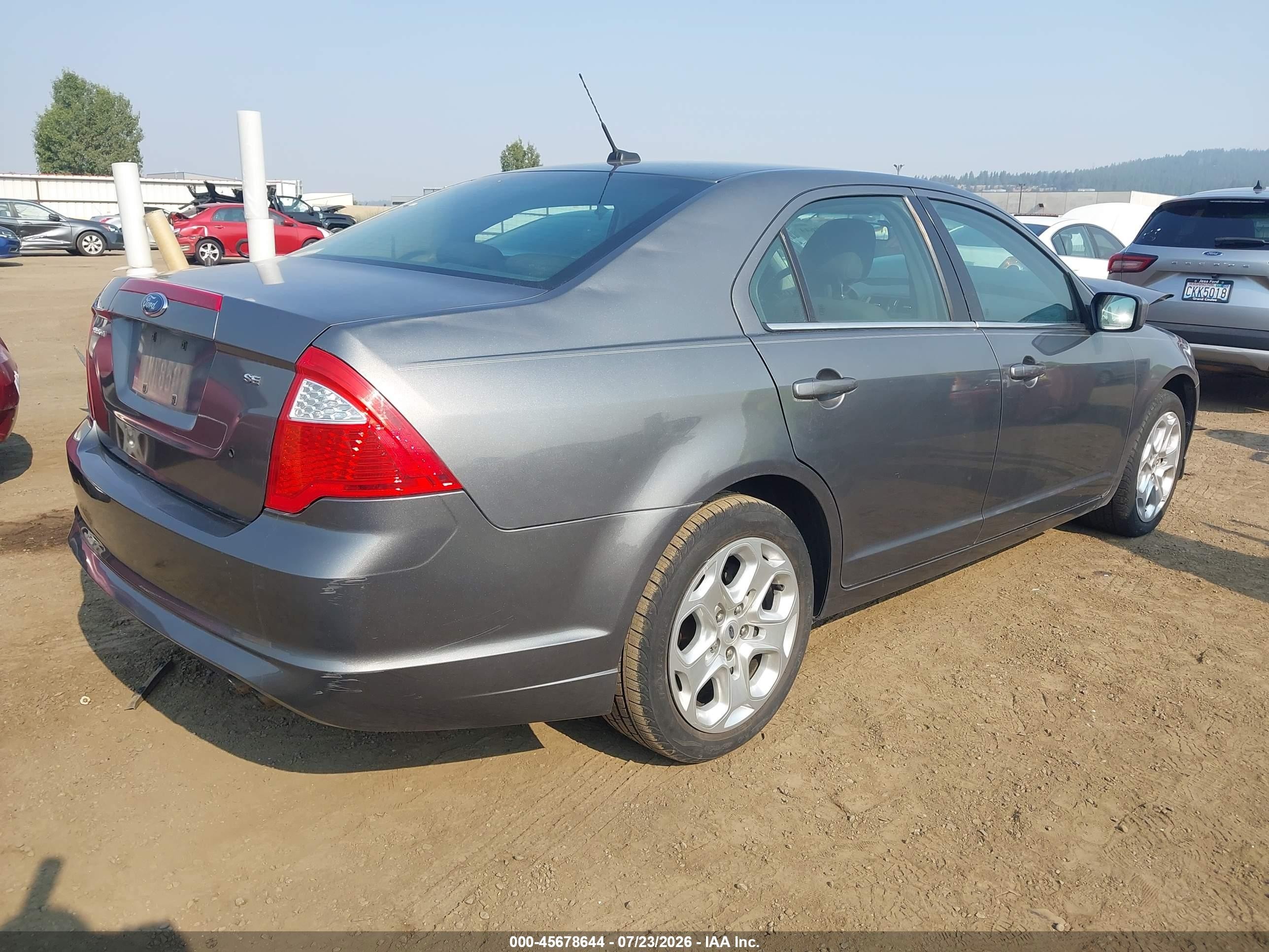 2010 Ford Fusion Se Серый vin: 3FAHP0HA7AR158645