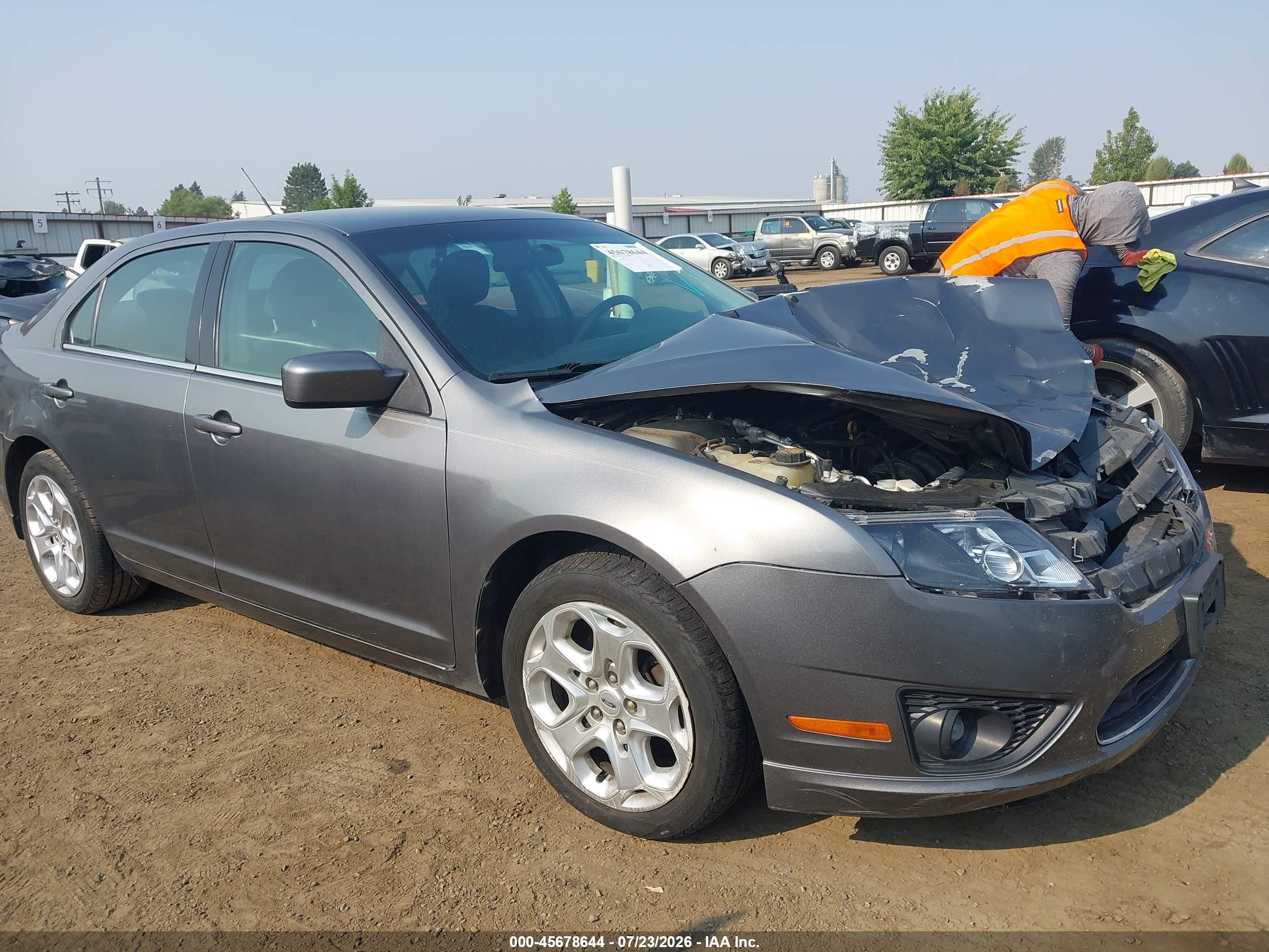 2010 Ford Fusion Se Серый vin: 3FAHP0HA7AR158645