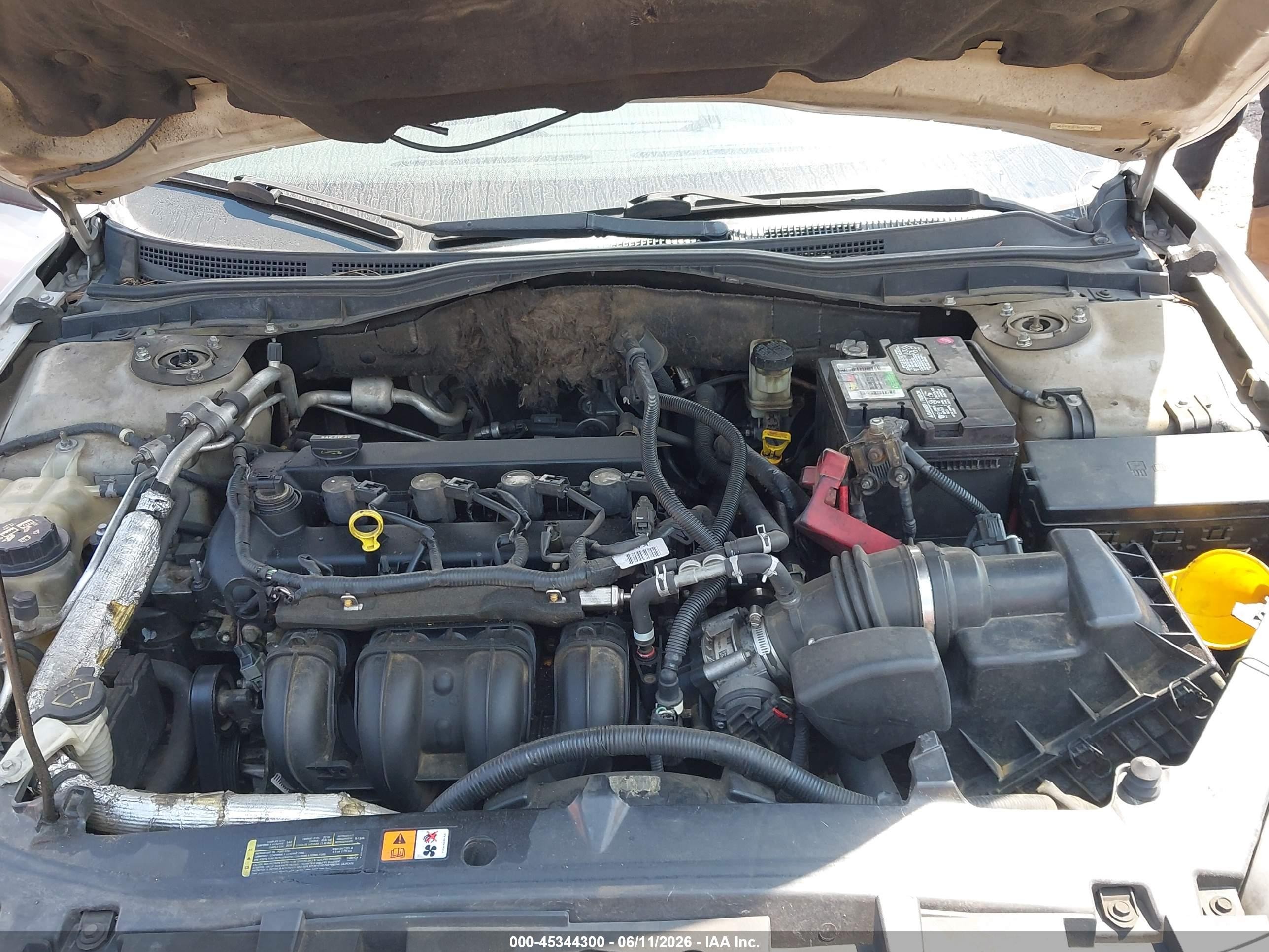 2010 Ford Fusion Se Silver vin: 3FAHP0HA7AR235675