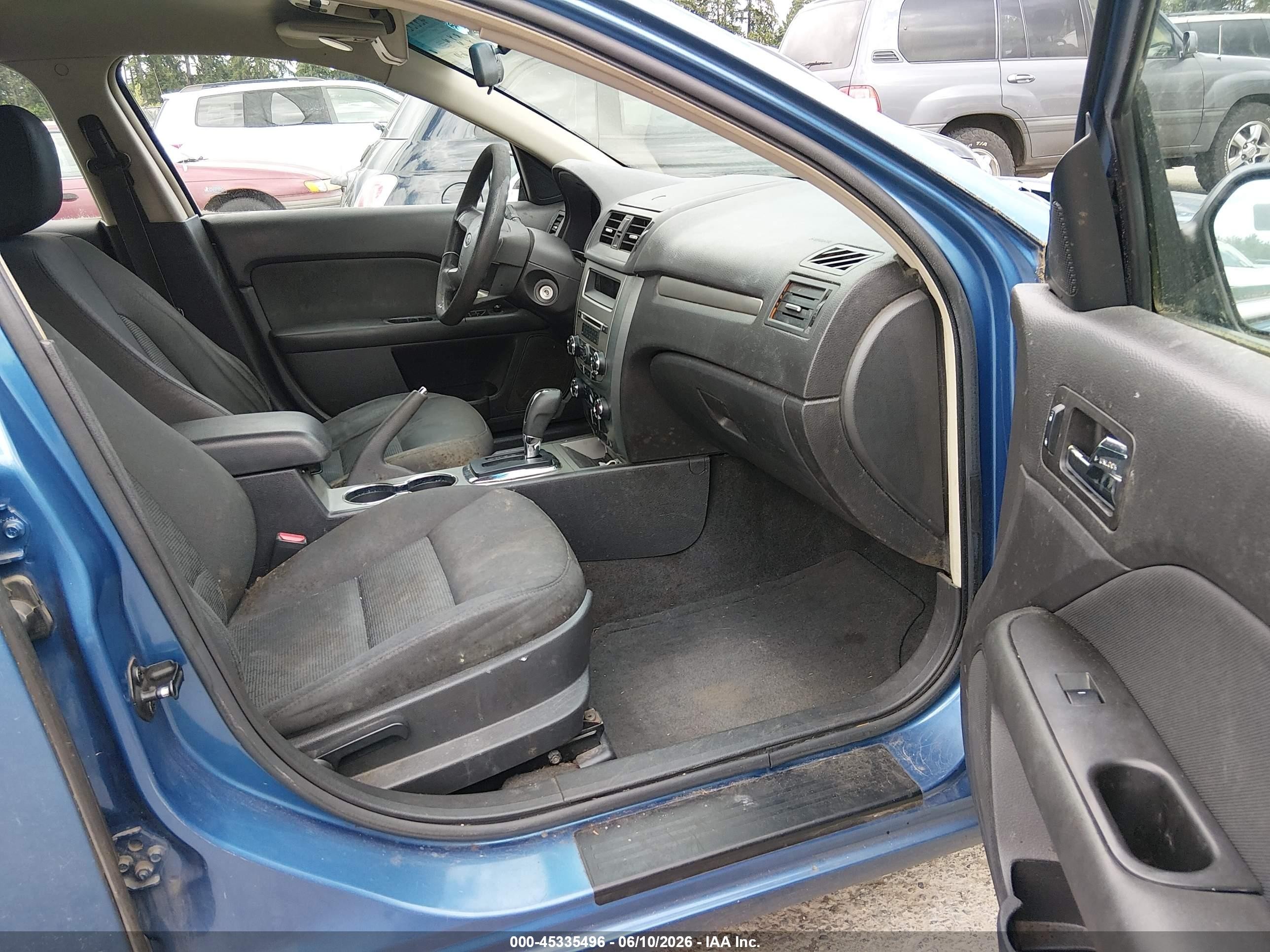 2010 Ford Fusion Se Blue vin: 3FAHP0HA7AR252265