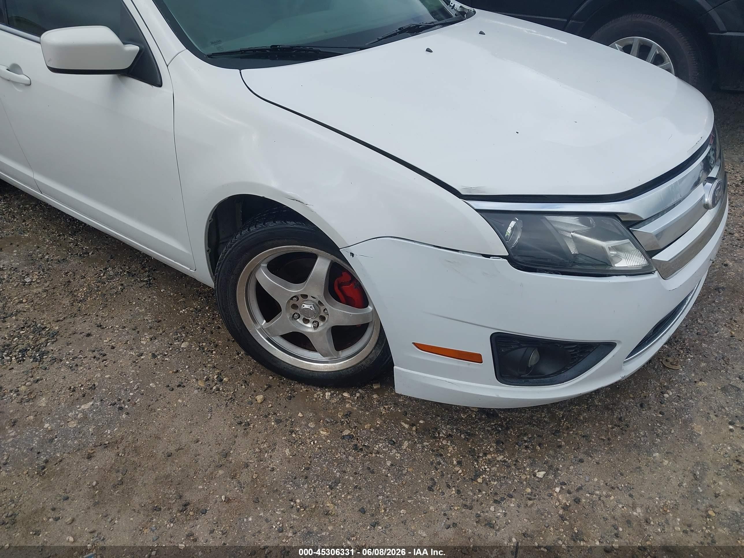 2010 Ford Fusion Se Белый vin: 3FAHP0HA7AR292037