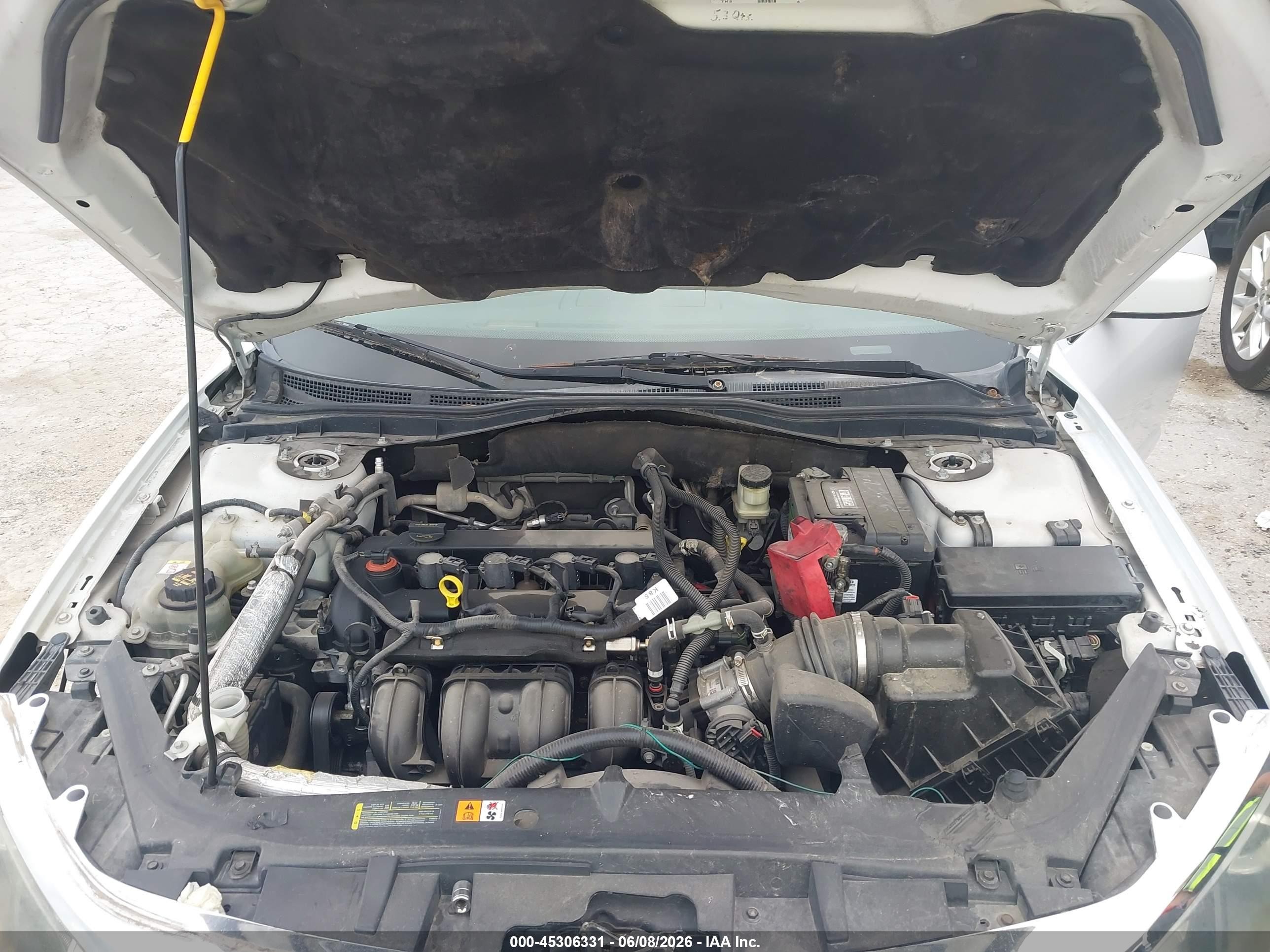 2010 Ford Fusion Se Белый vin: 3FAHP0HA7AR292037