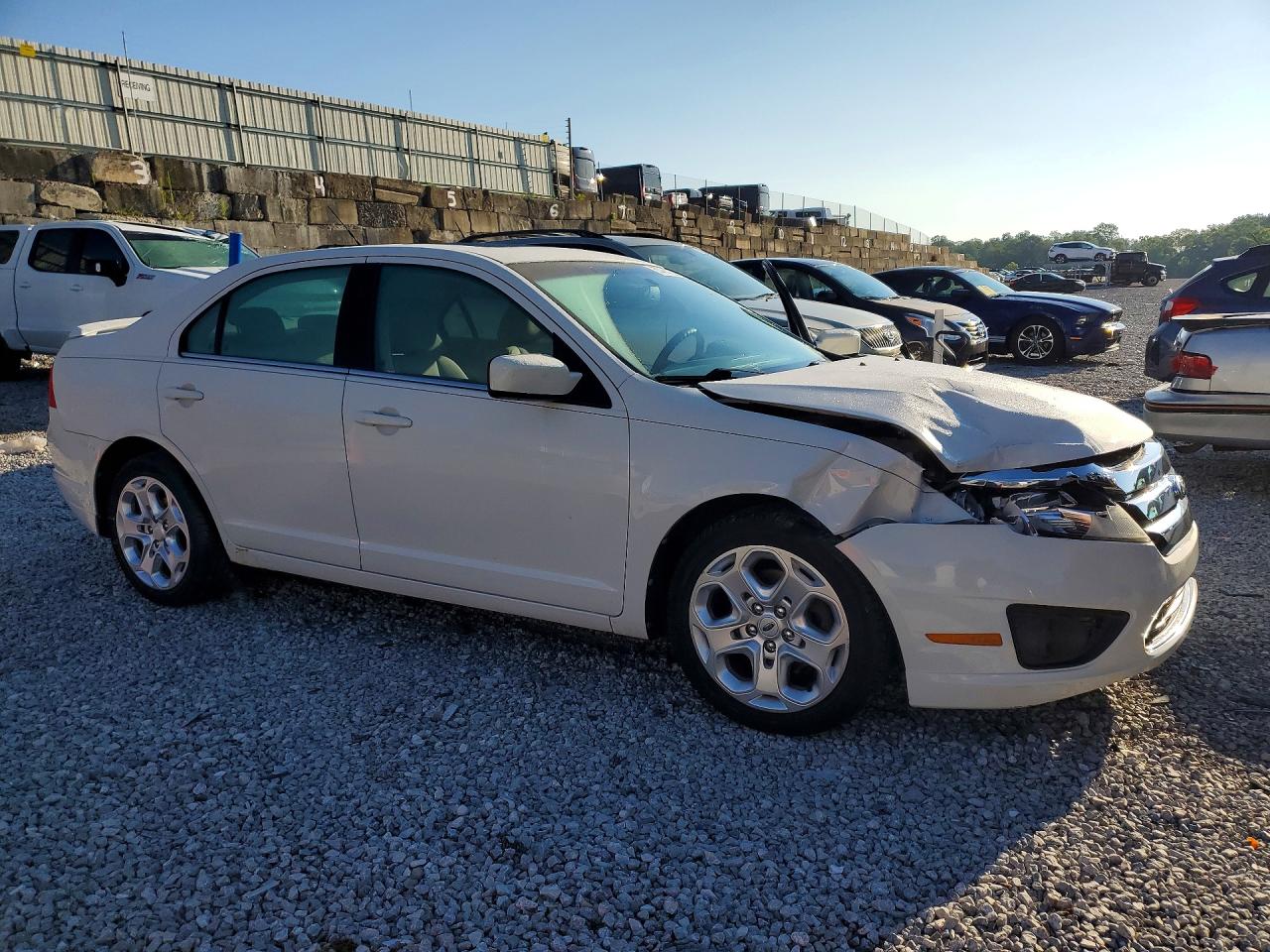 2010 Ford Fusion Se Белый vin: 3FAHP0HA7AR376732