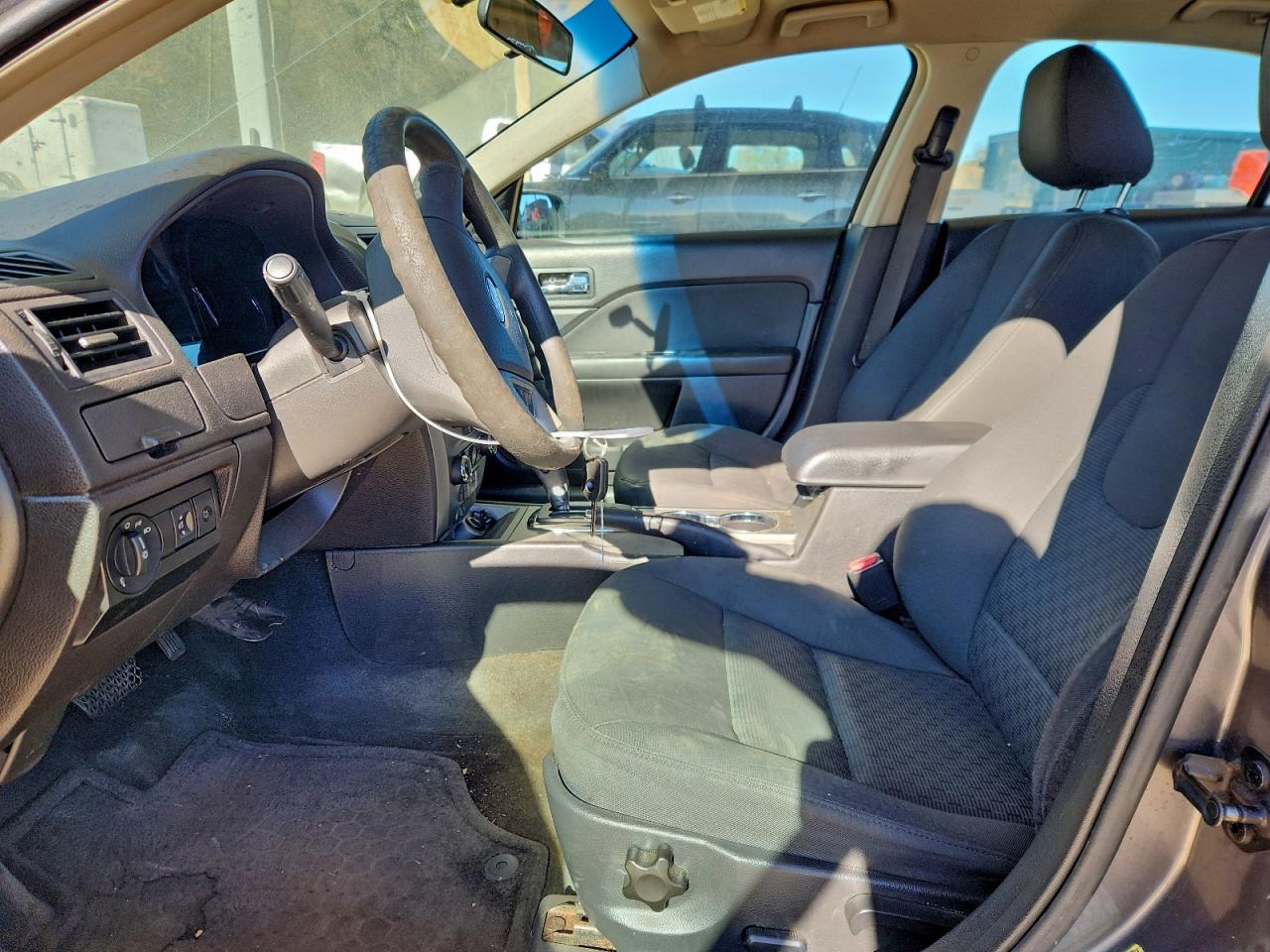 2010 Ford Fusion Se Silver vin: 3FAHP0HA7AR389447