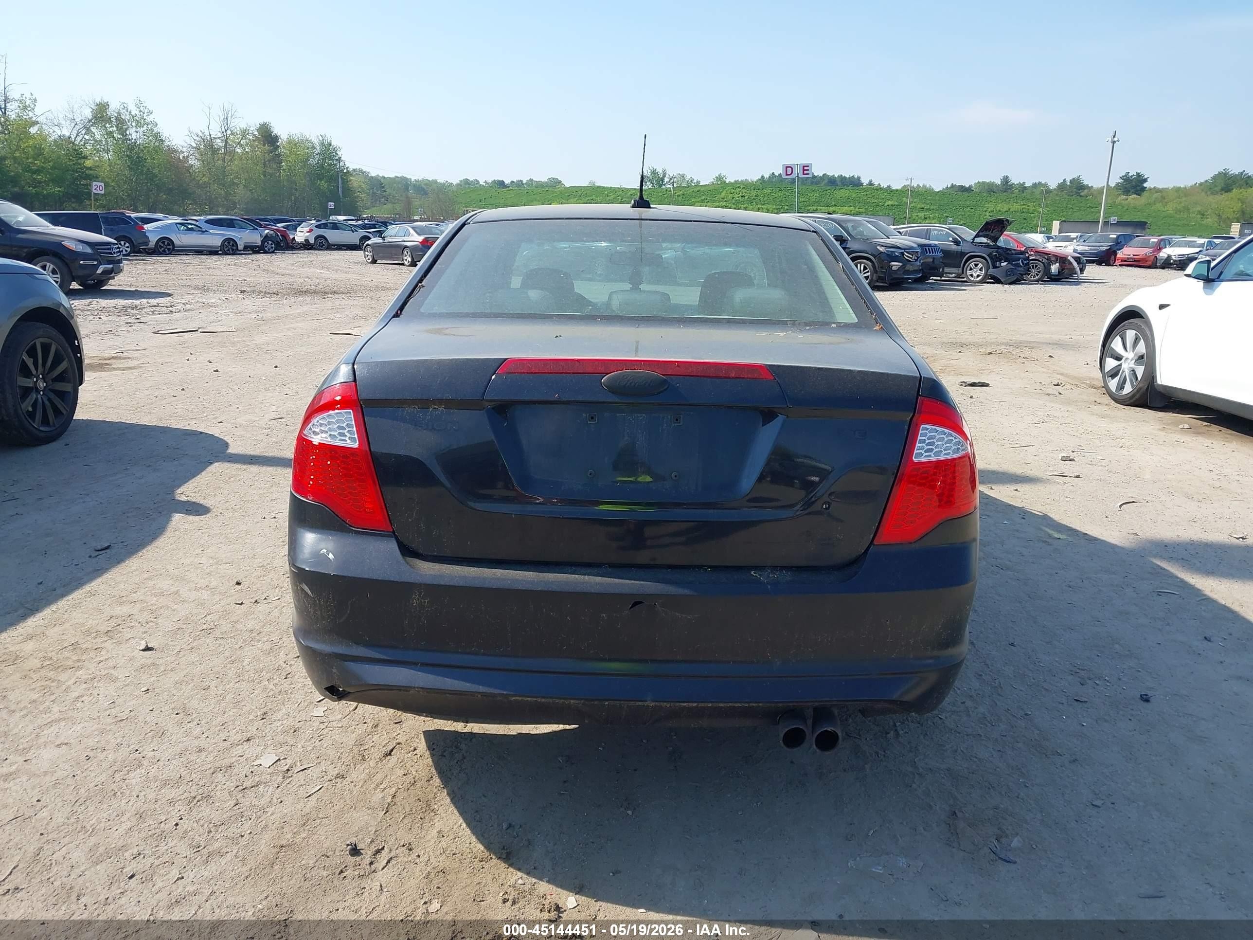 2010 Ford Fusion Se Black vin: 3FAHP0HA7AR395815