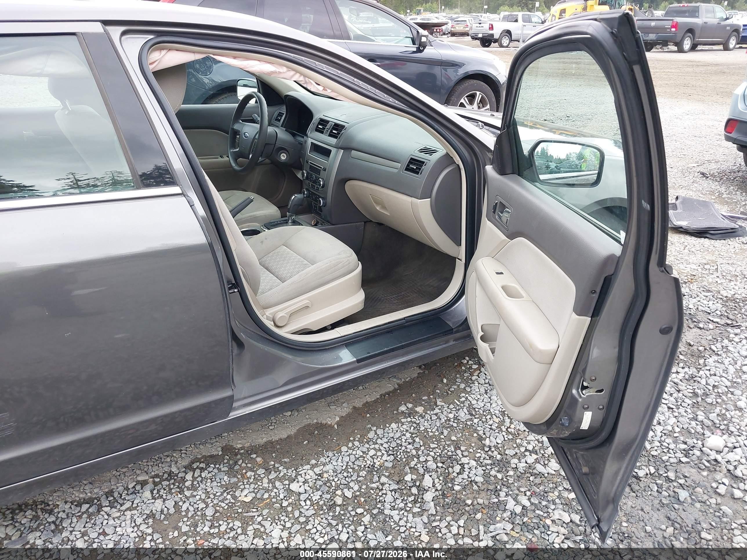 2010 Ford Fusion Se Silver vin: 3FAHP0HA7AR411219