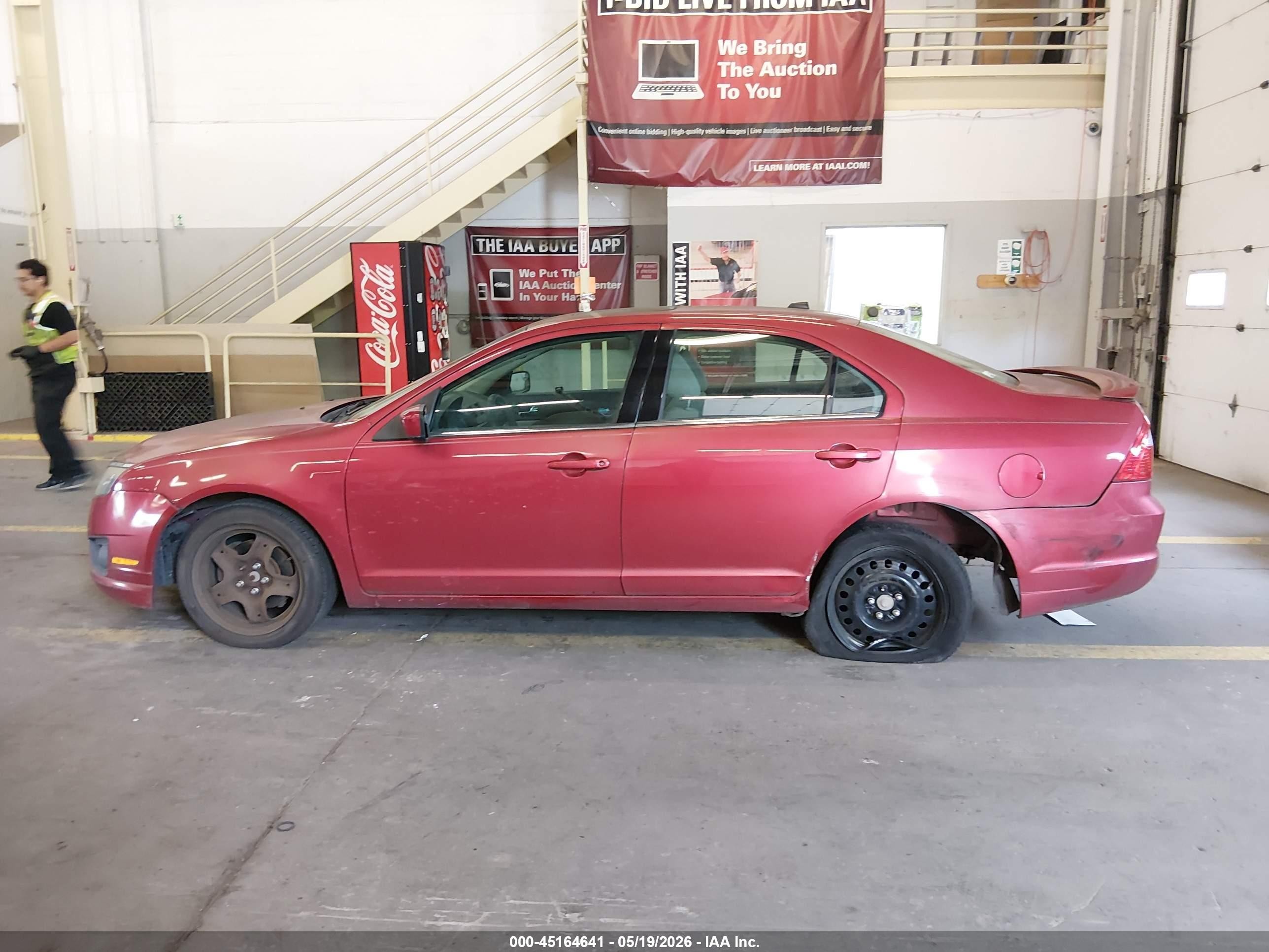 2011 Ford Fusion Se Red vin: 3FAHP0HA7BR121676