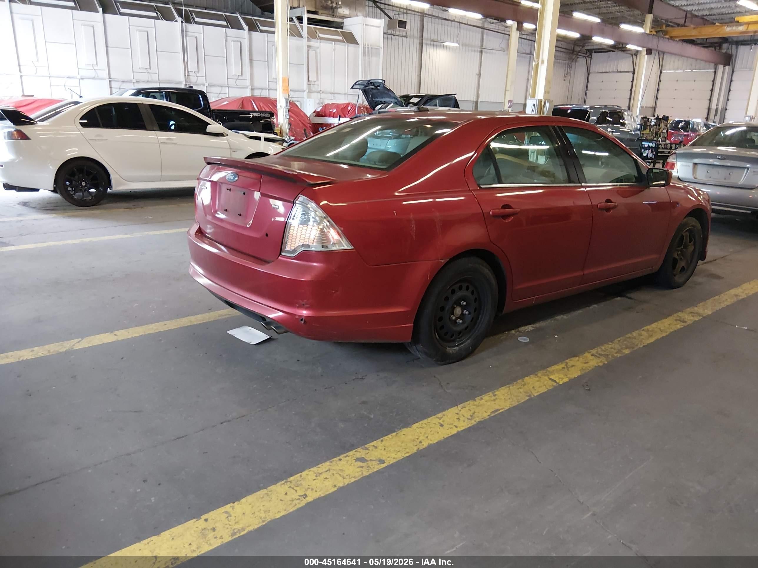 2011 Ford Fusion Se Red vin: 3FAHP0HA7BR121676