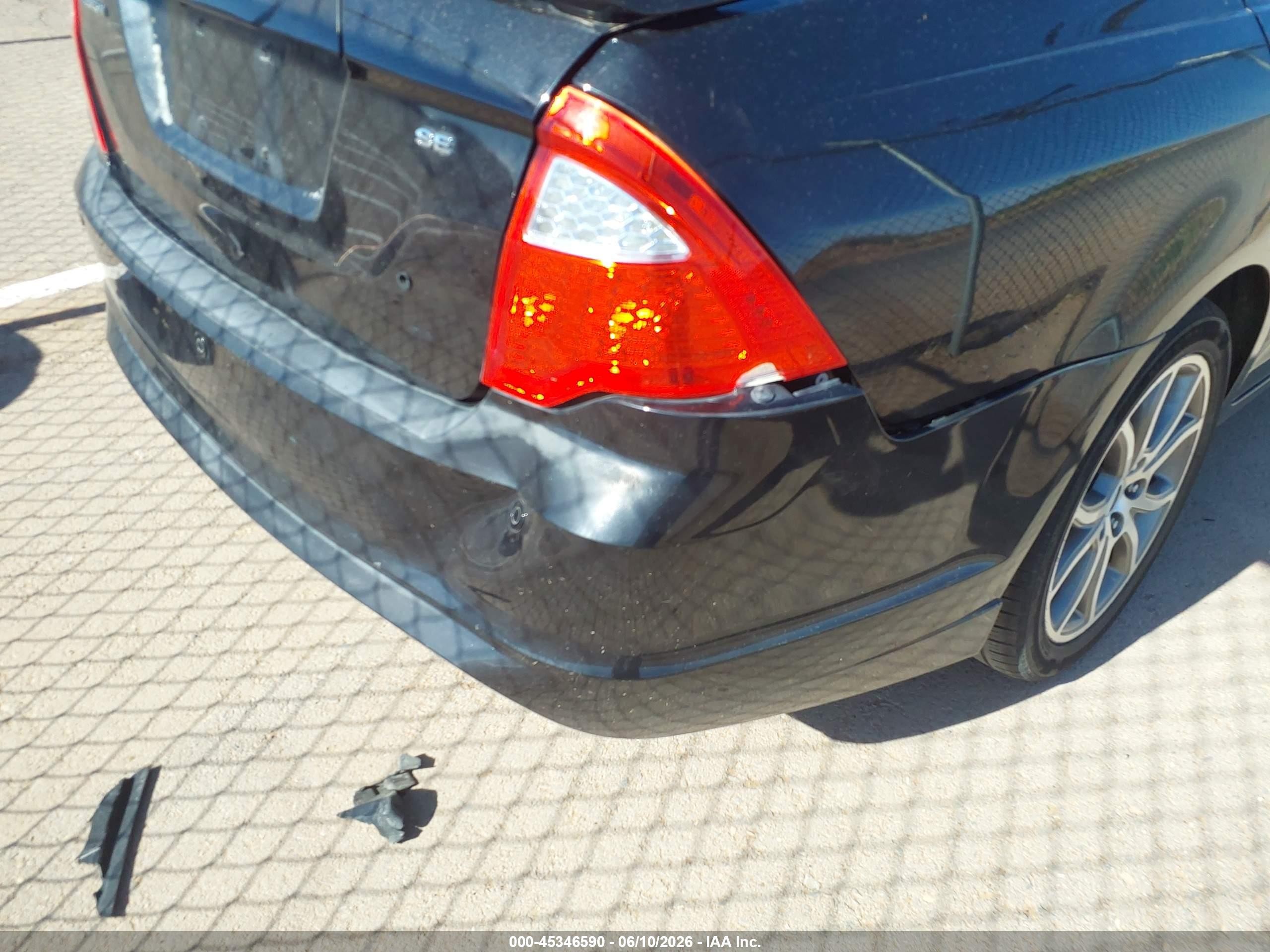 2011 Ford Fusion Se Черный vin: 3FAHP0HA7BR165791