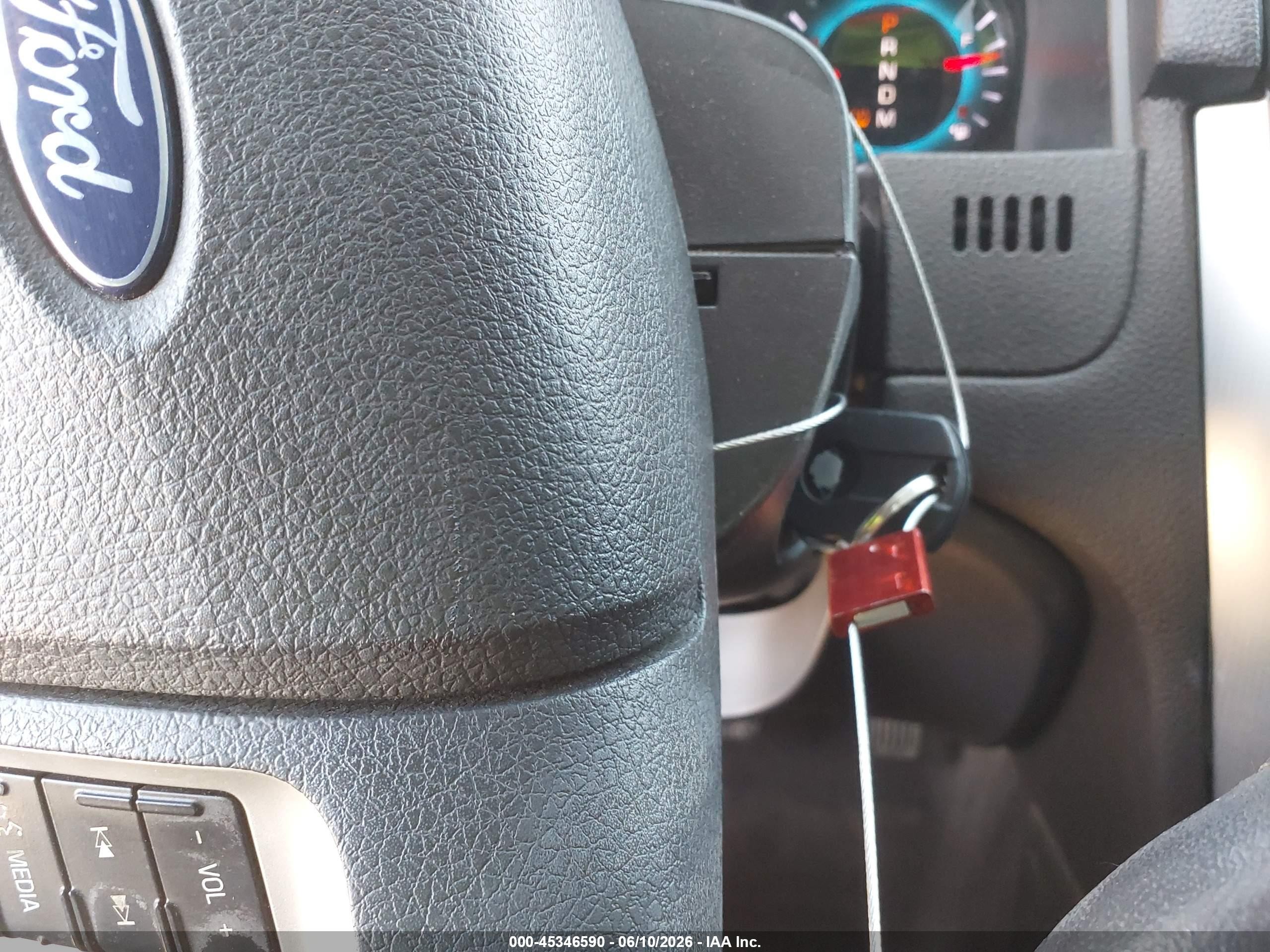 2011 Ford Fusion Se Черный vin: 3FAHP0HA7BR165791