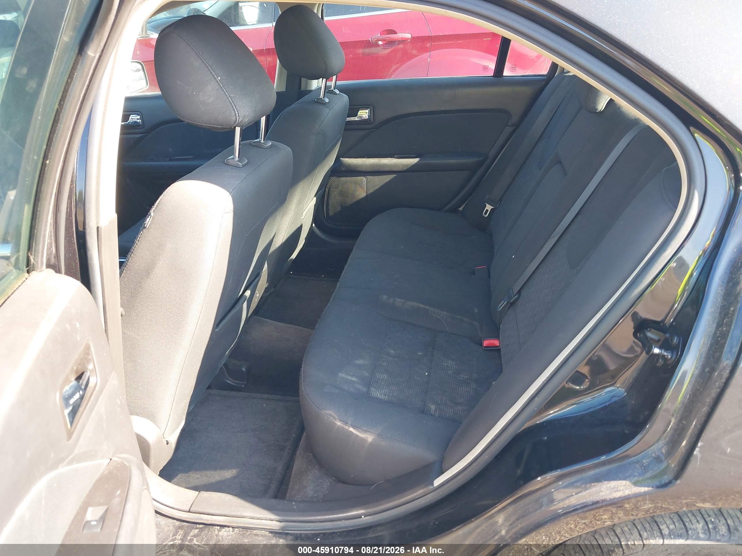 2011 Ford Fusion Se Black vin: 3FAHP0HA7BR167122
