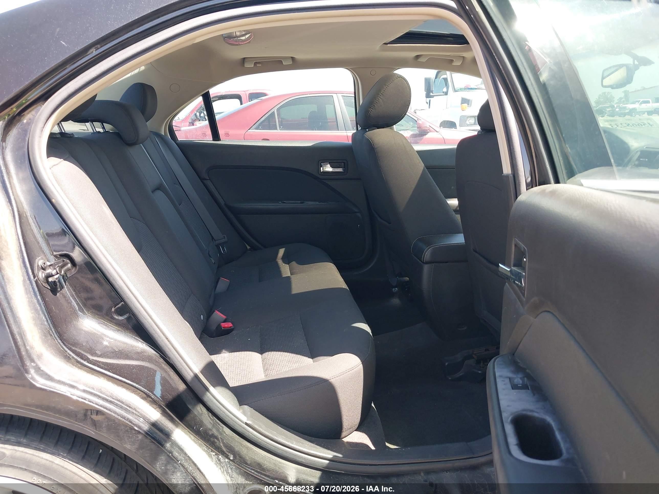 2011 Ford Fusion Se Black vin: 3FAHP0HA7BR189945