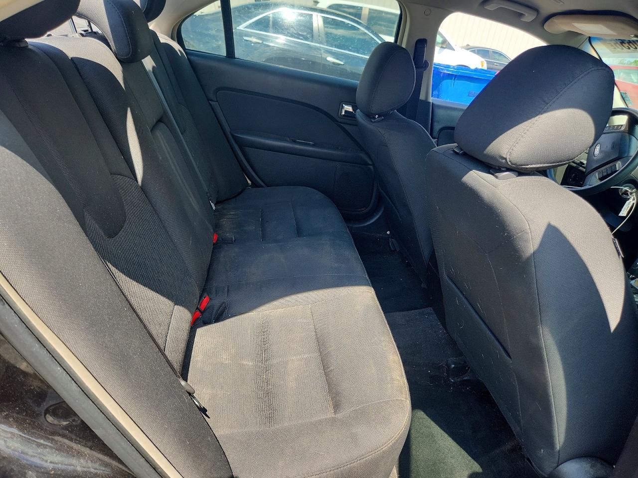2011 Ford Fusion Se Black vin: 3FAHP0HA7BR199522