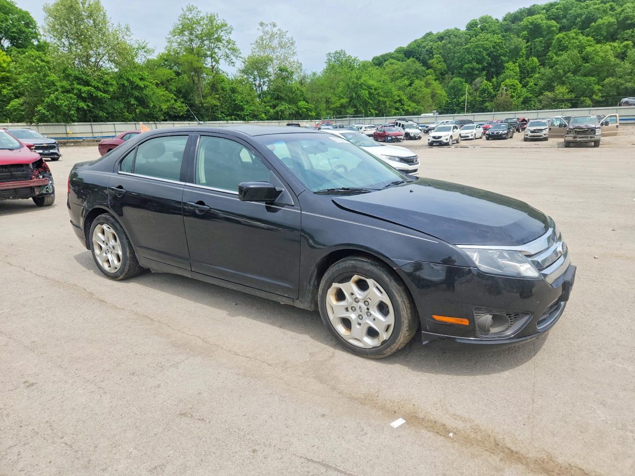 2011 Ford Fusion Se Black vin: 3FAHP0HA7BR200085