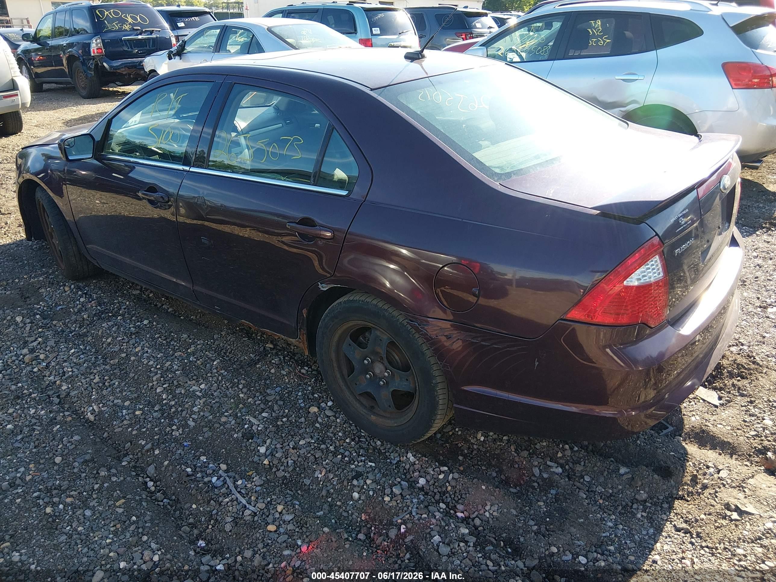 2011 Ford Fusion Se Maroon vin: 3FAHP0HA7BR205402