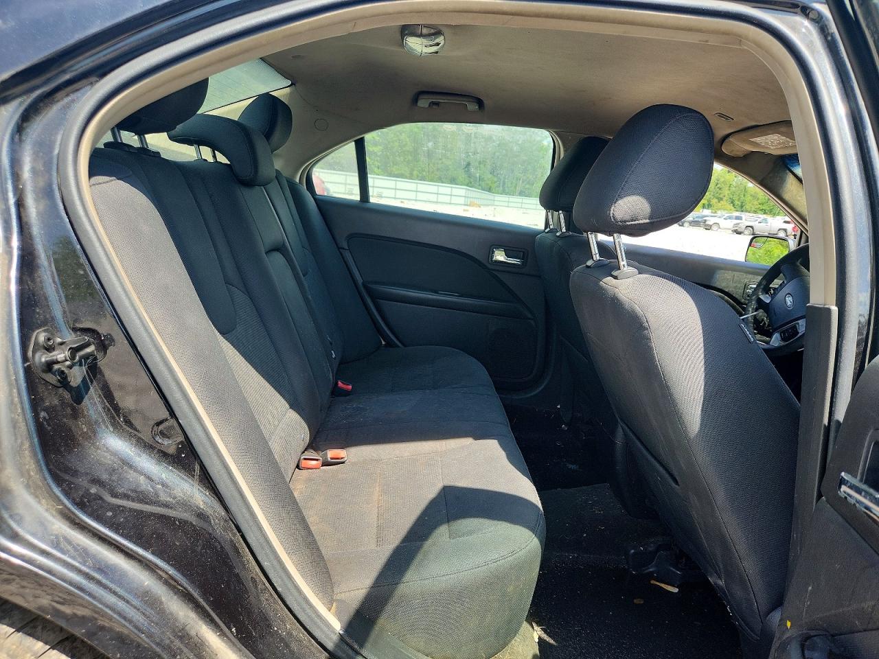 2011 Ford Fusion Se Черный vin: 3FAHP0HA7BR208817