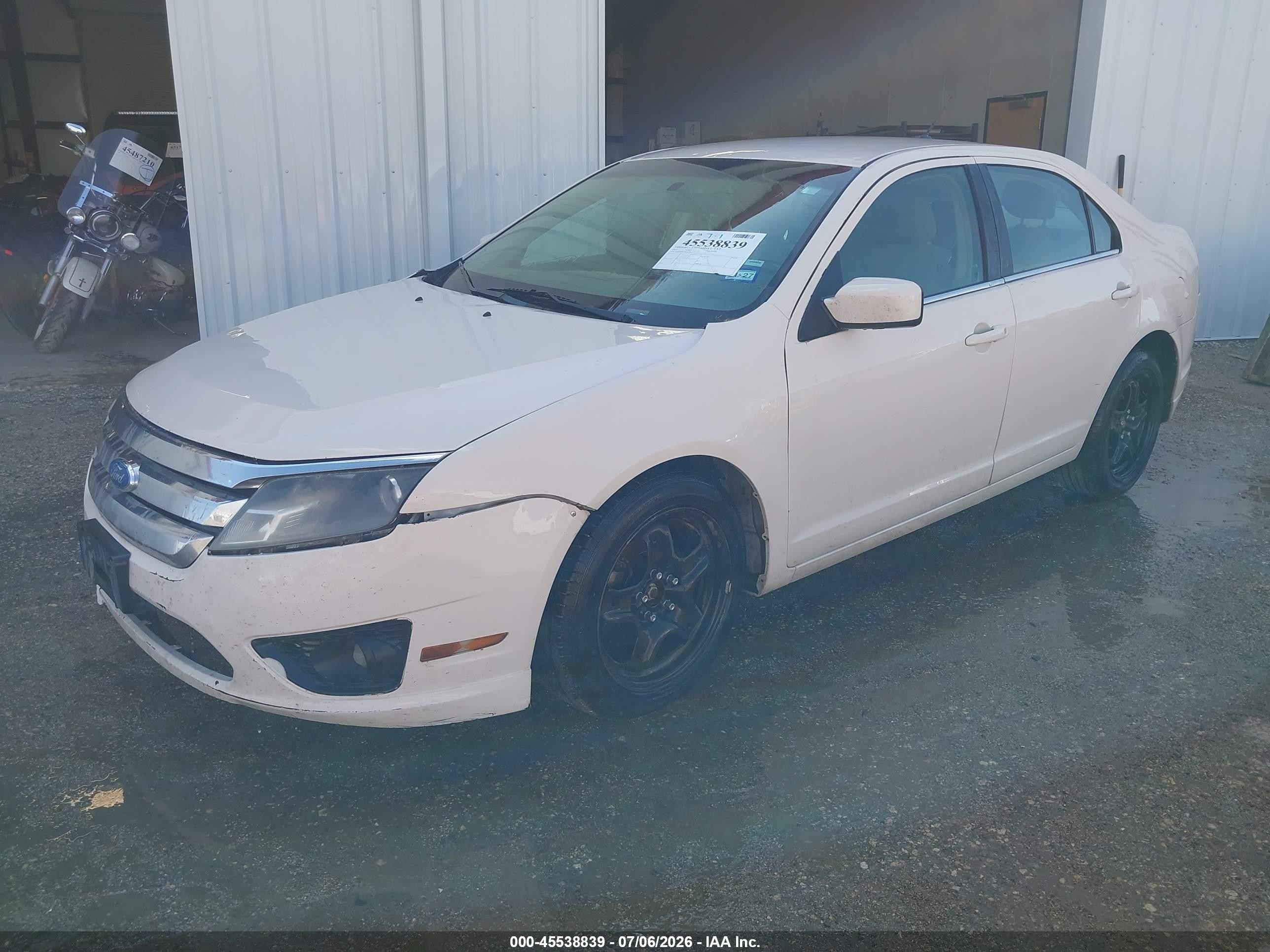 2011 Ford Fusion Se White vin: 3FAHP0HA7BR262814