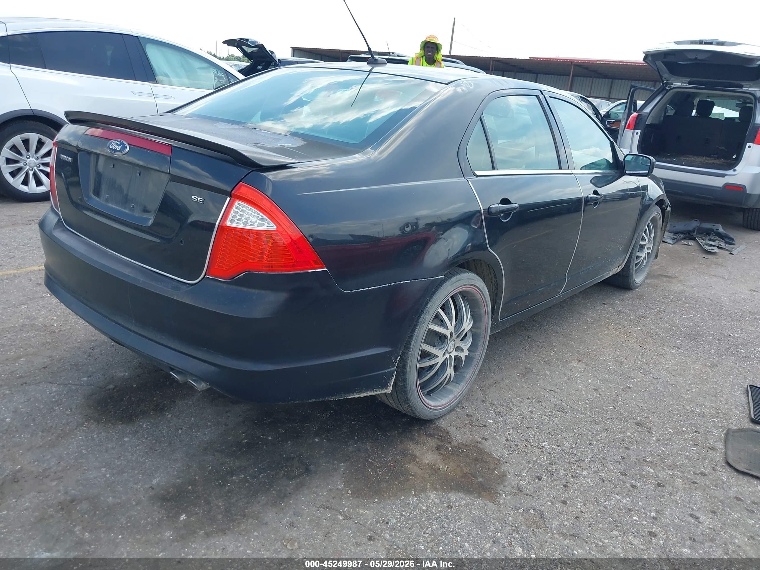 2011 Ford Fusion Se Black vin: 3FAHP0HA7BR291908