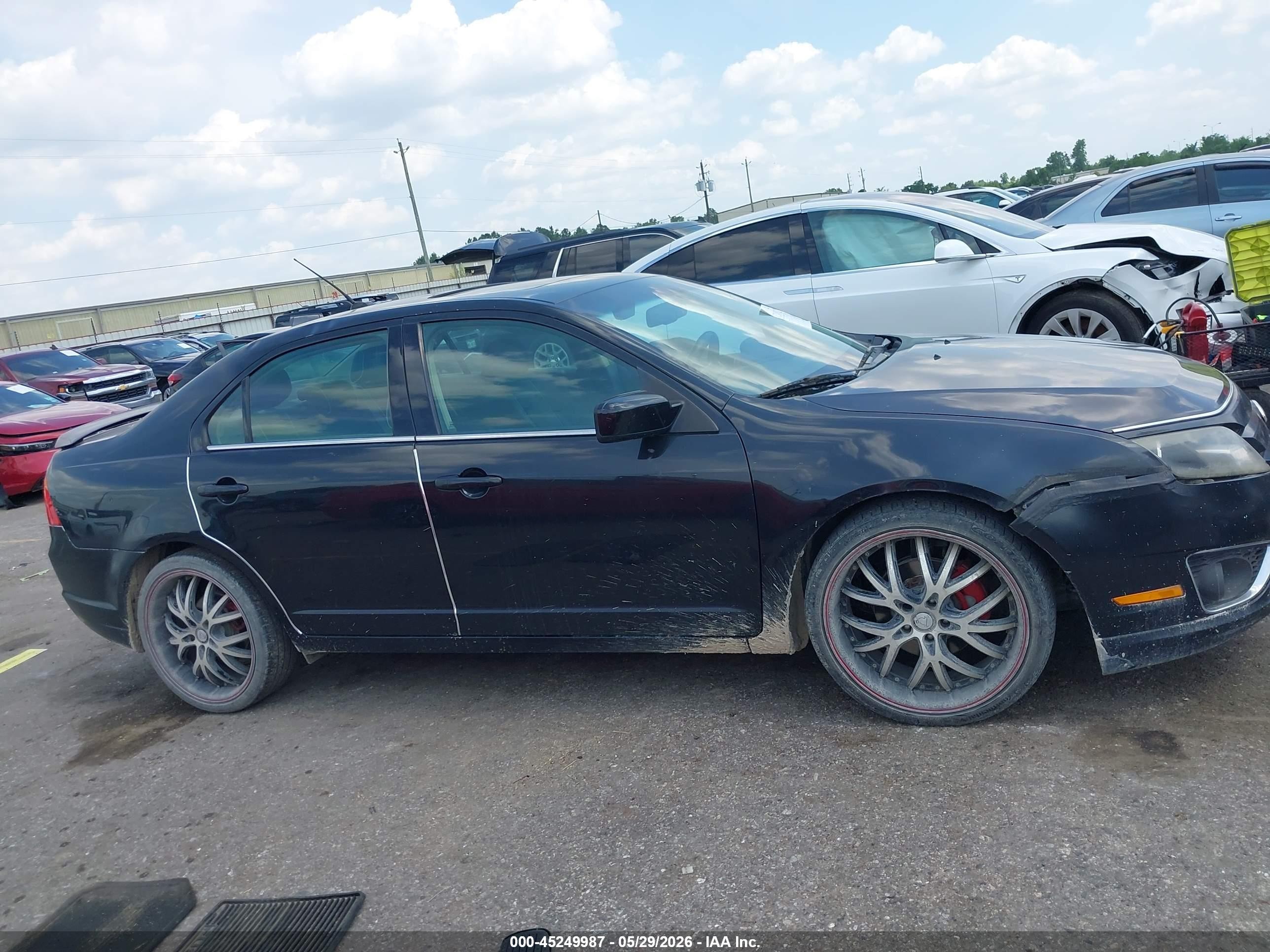 2011 Ford Fusion Se Black vin: 3FAHP0HA7BR291908