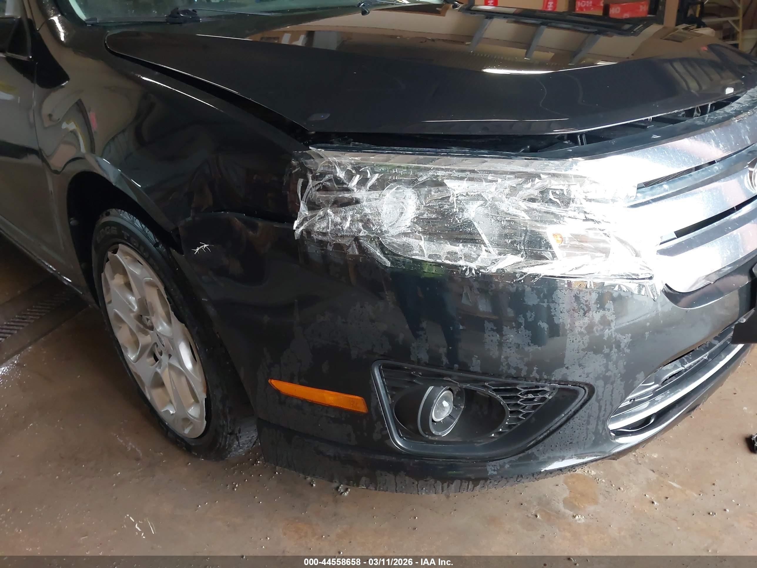 2011 Ford Fusion Se Черный vin: 3FAHP0HA7BR302518