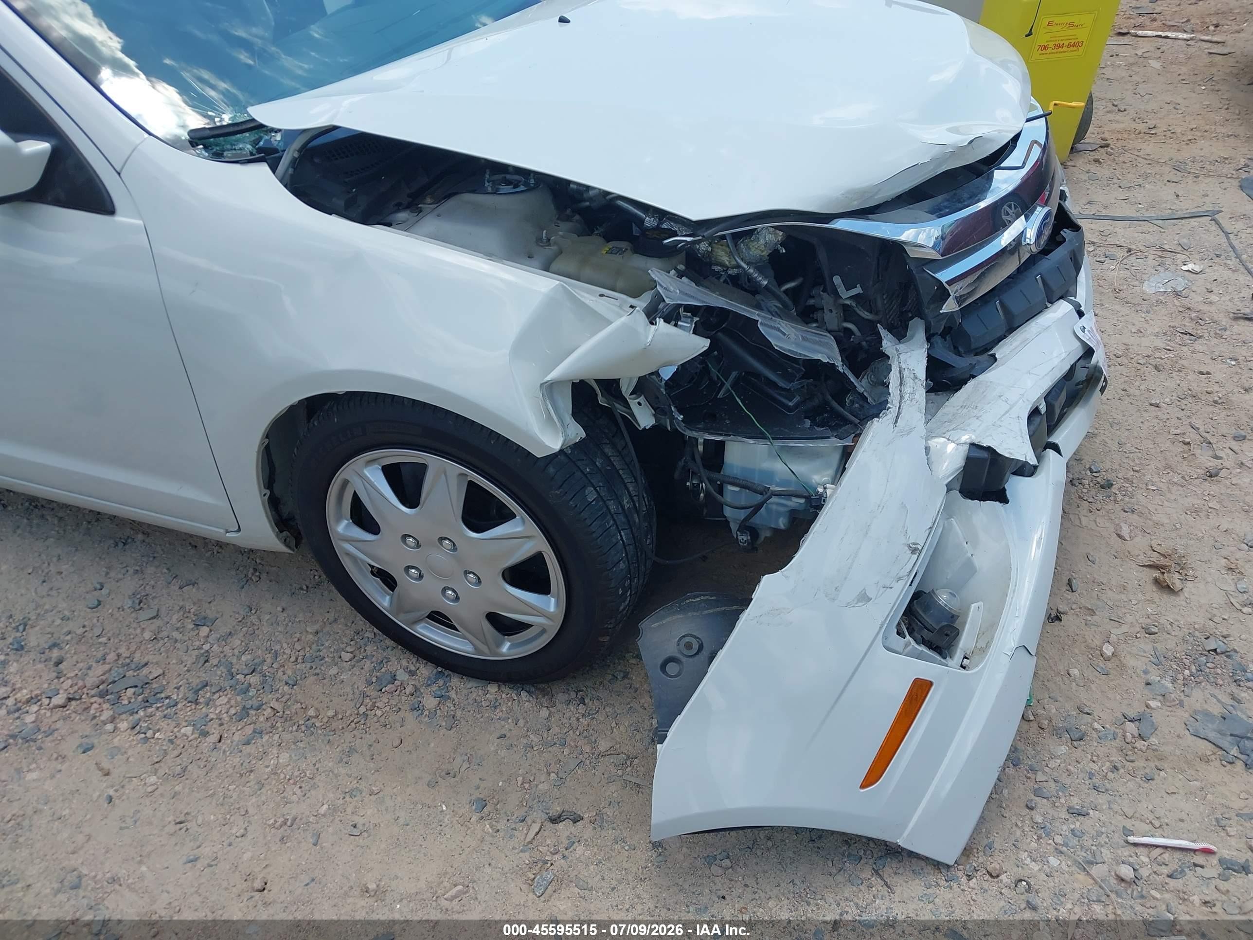 2011 Ford Fusion Se White vin: 3FAHP0HA7BR310053