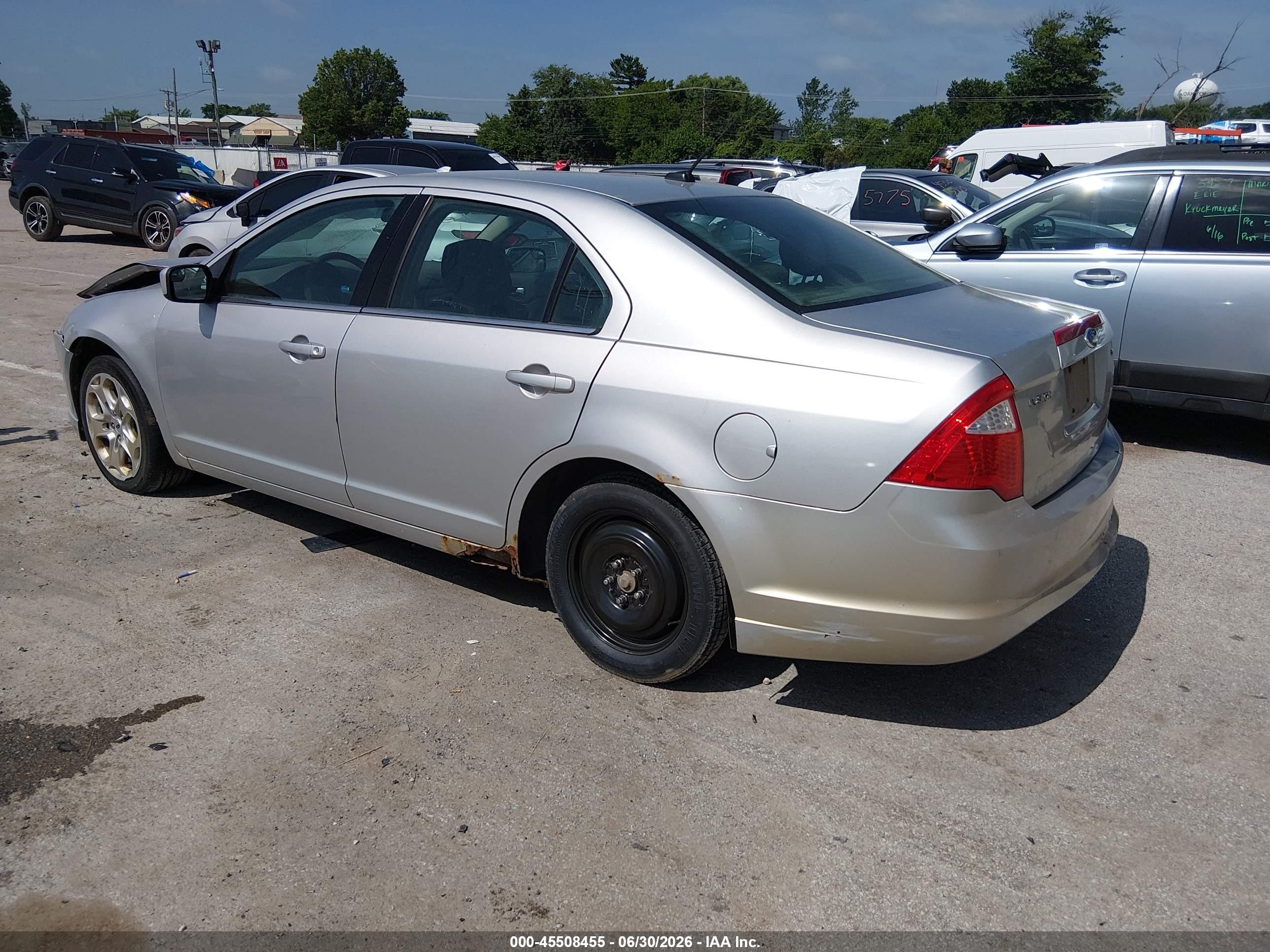 2011 Ford Fusion Se Silver vin: 3FAHP0HA7BR341190