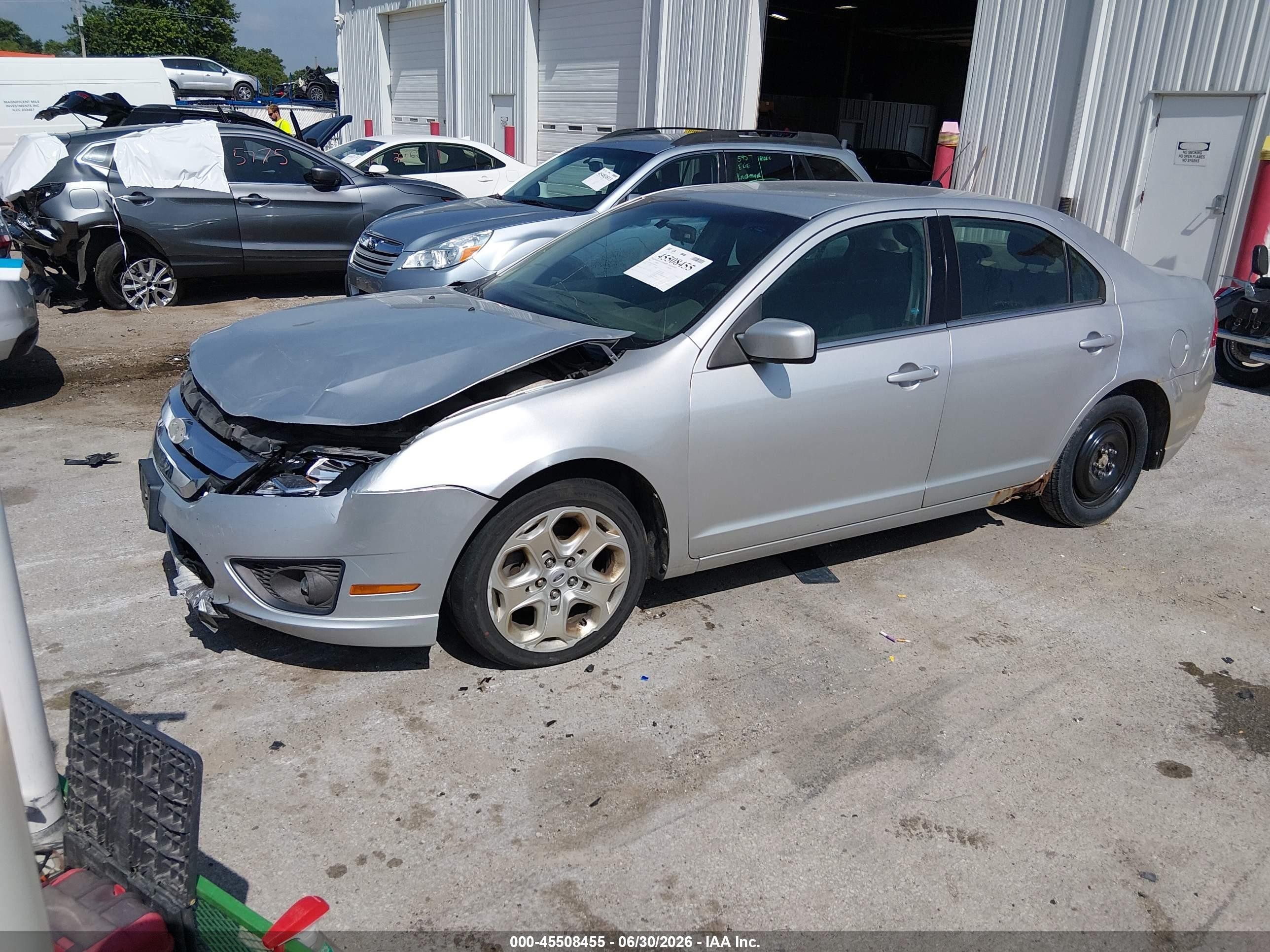 2011 Ford Fusion Se Silver vin: 3FAHP0HA7BR341190
