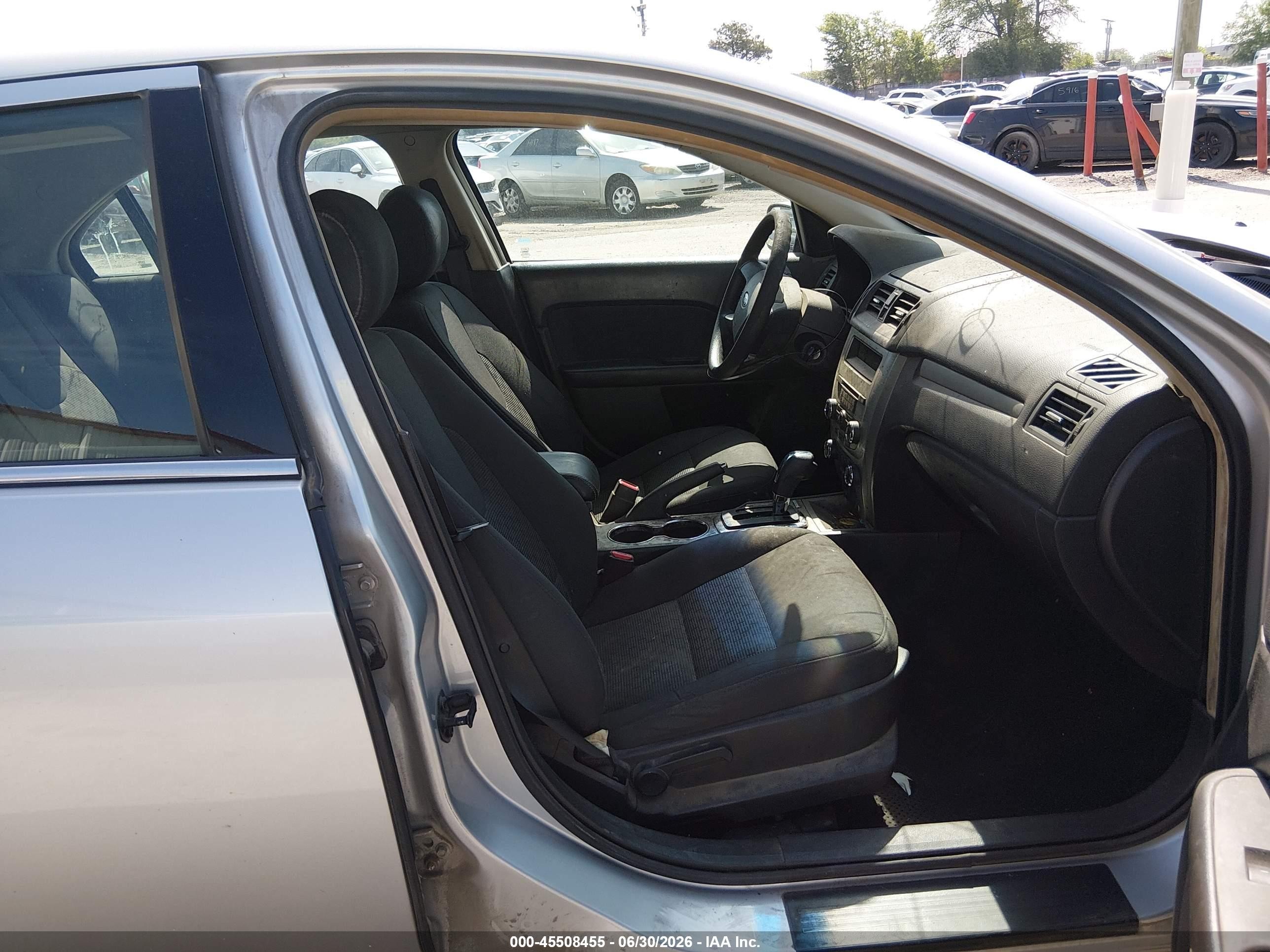 2011 Ford Fusion Se Silver vin: 3FAHP0HA7BR341190
