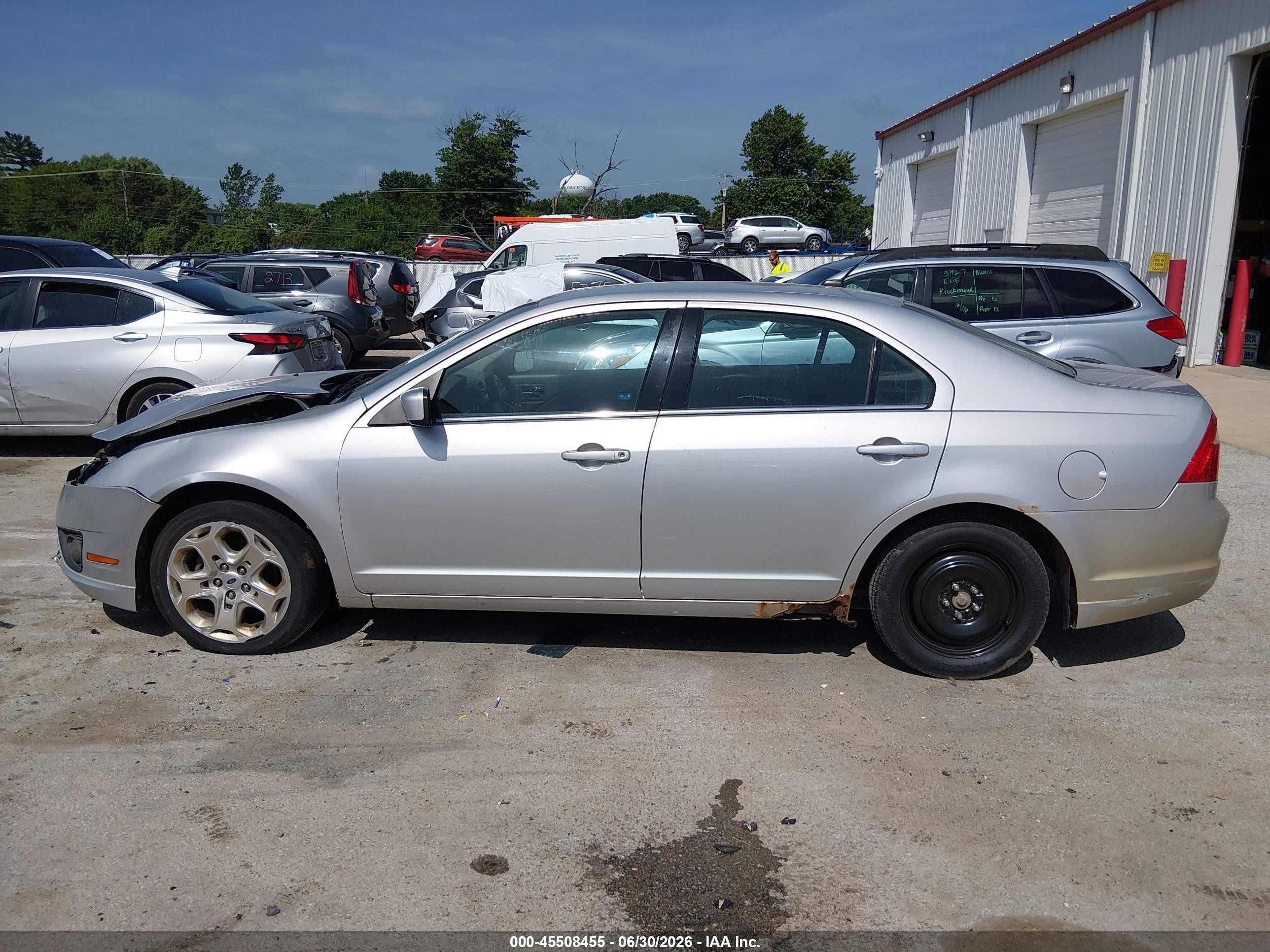 2011 Ford Fusion Se Silver vin: 3FAHP0HA7BR341190