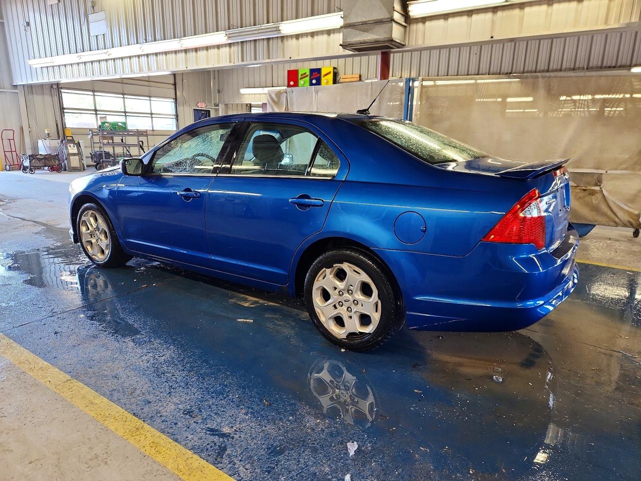 2011 Ford Fusion Se Blue vin: 3FAHP0HA7BR346597