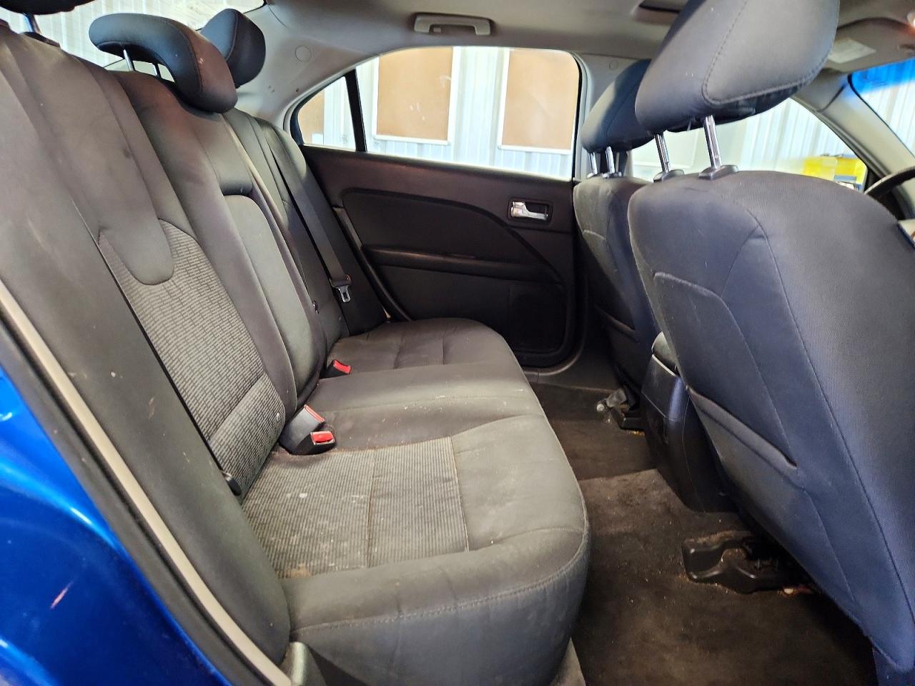 2011 Ford Fusion Se Blue vin: 3FAHP0HA7BR346597