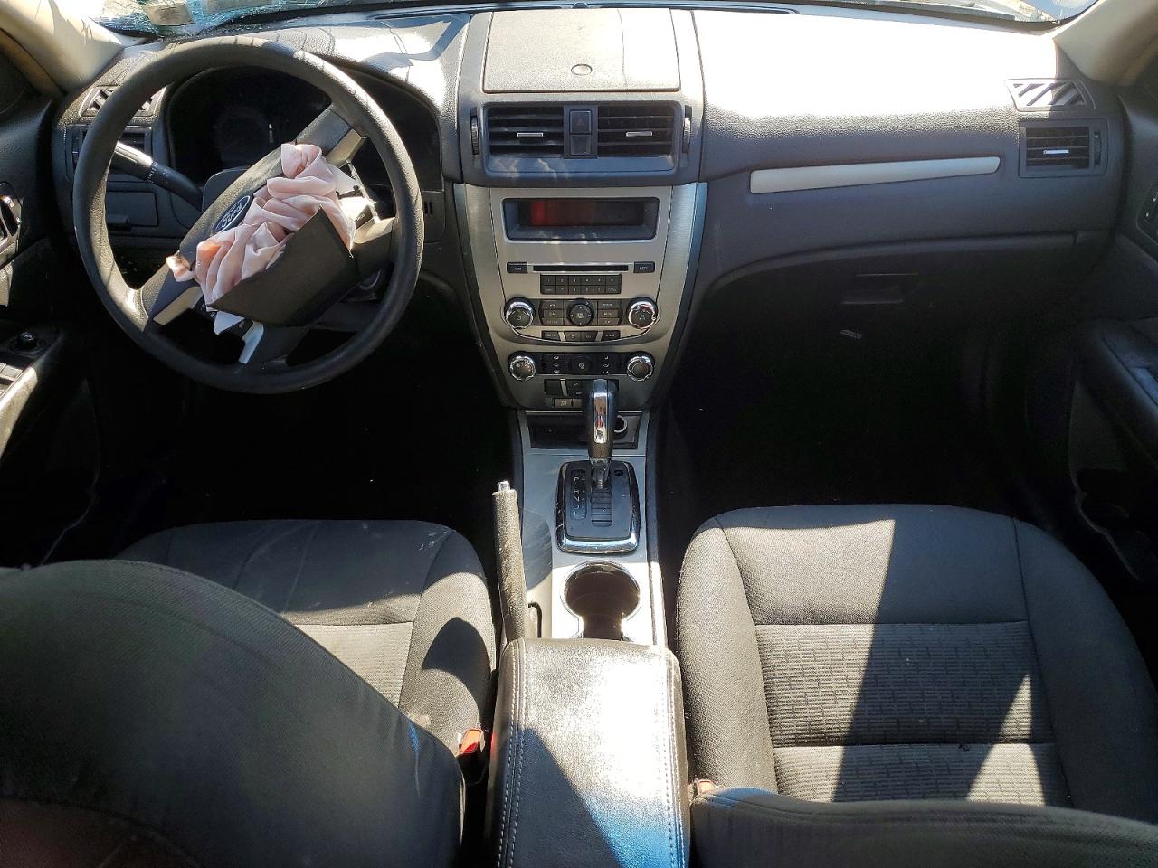 2012 Ford Fusion Se Серебряный vin: 3FAHP0HA7CR105088