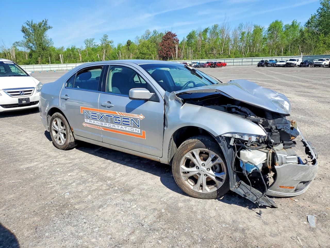 2012 Ford Fusion Se Серебряный vin: 3FAHP0HA7CR105088