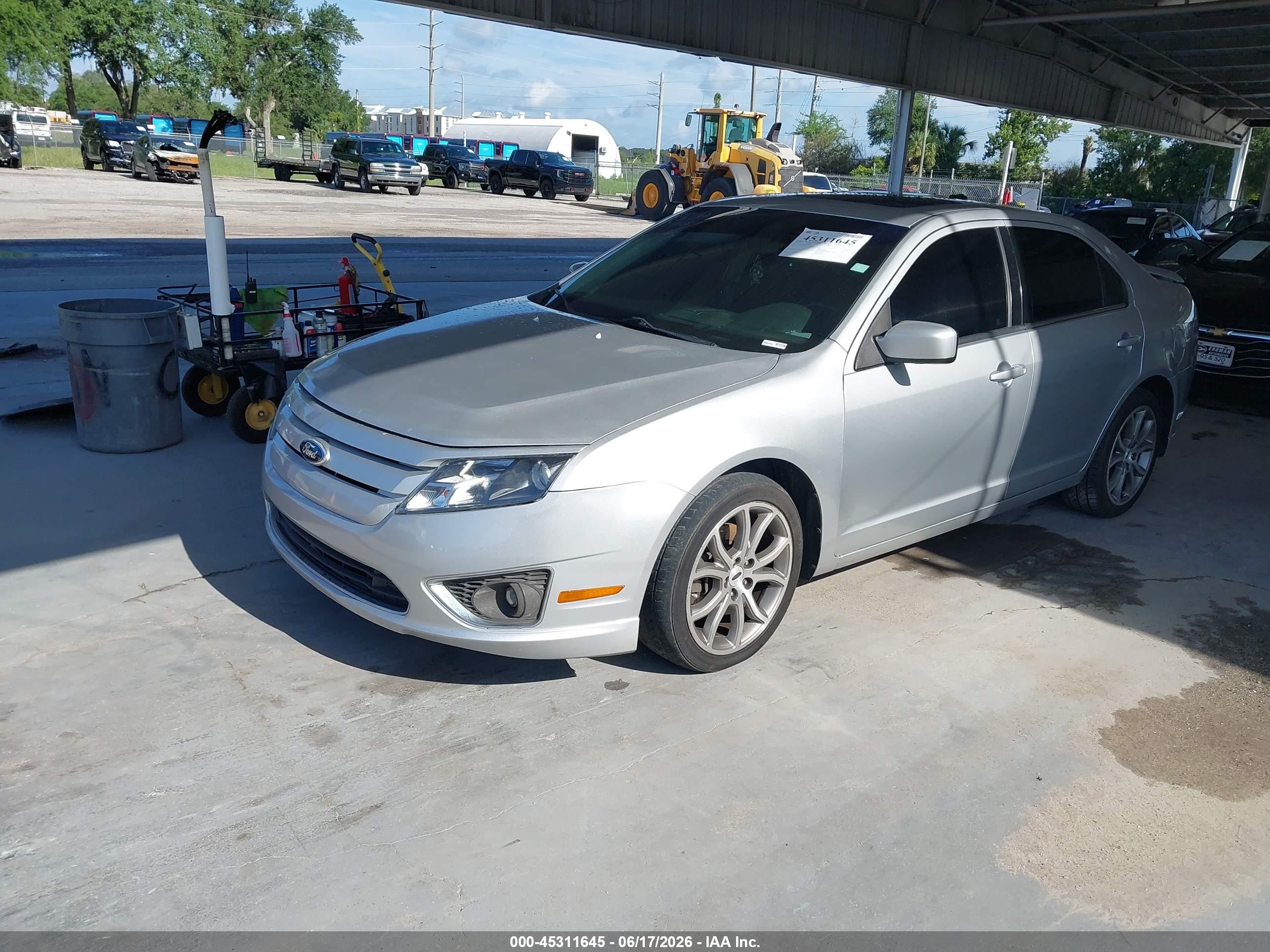 2012 Ford Fusion Se Silver vin: 3FAHP0HA7CR124840