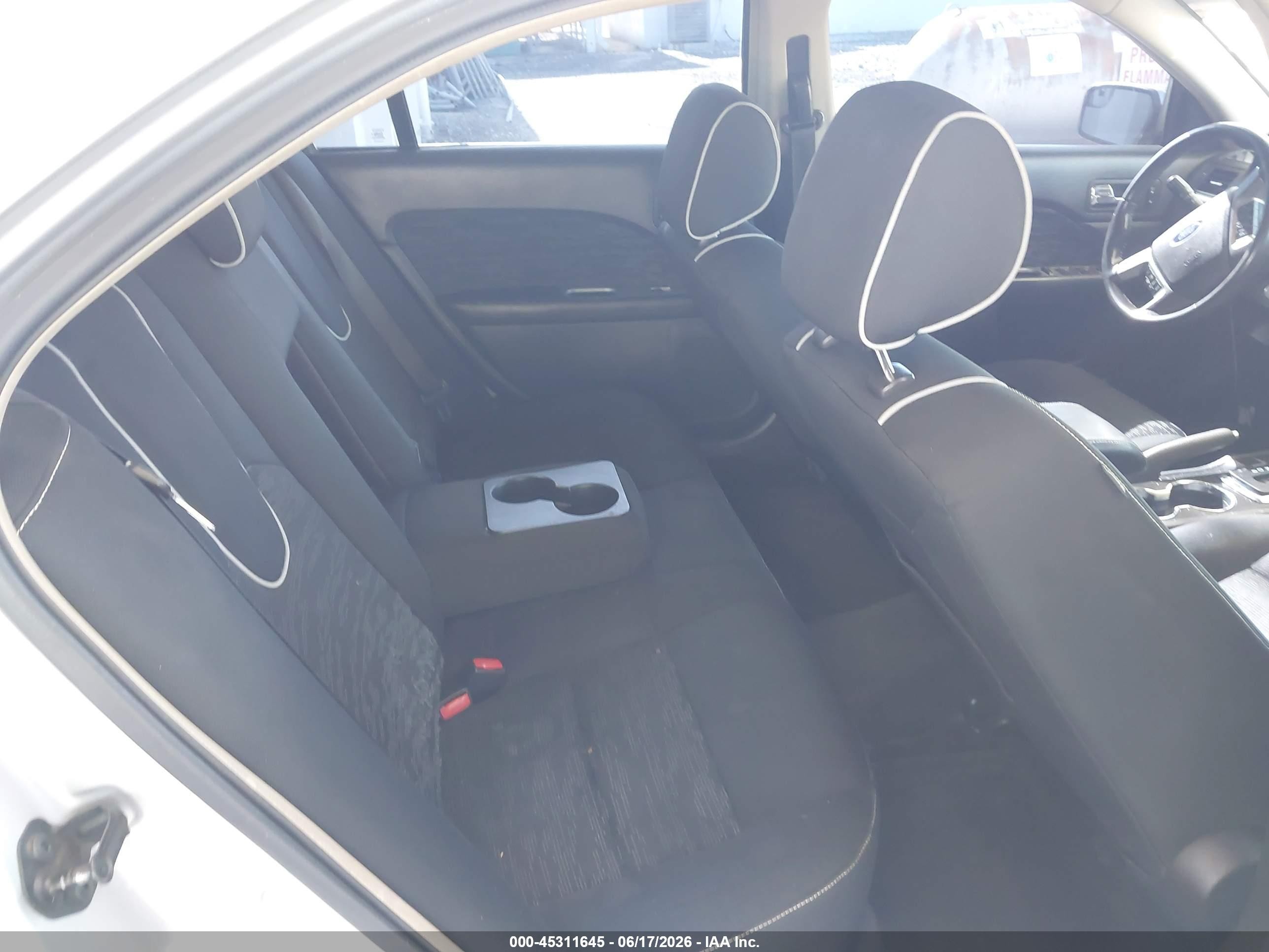 2012 Ford Fusion Se Silver vin: 3FAHP0HA7CR124840