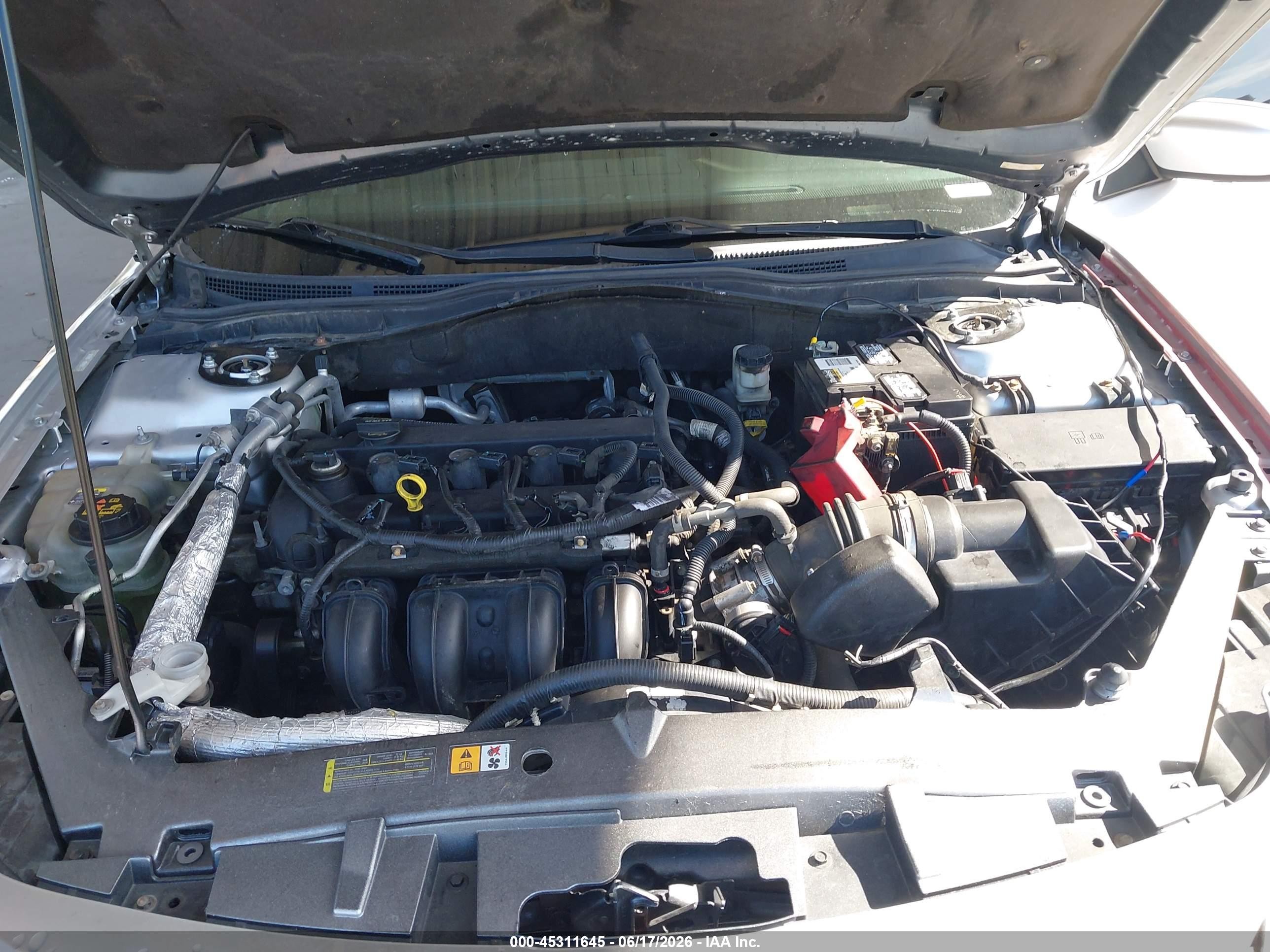 2012 Ford Fusion Se Silver vin: 3FAHP0HA7CR124840