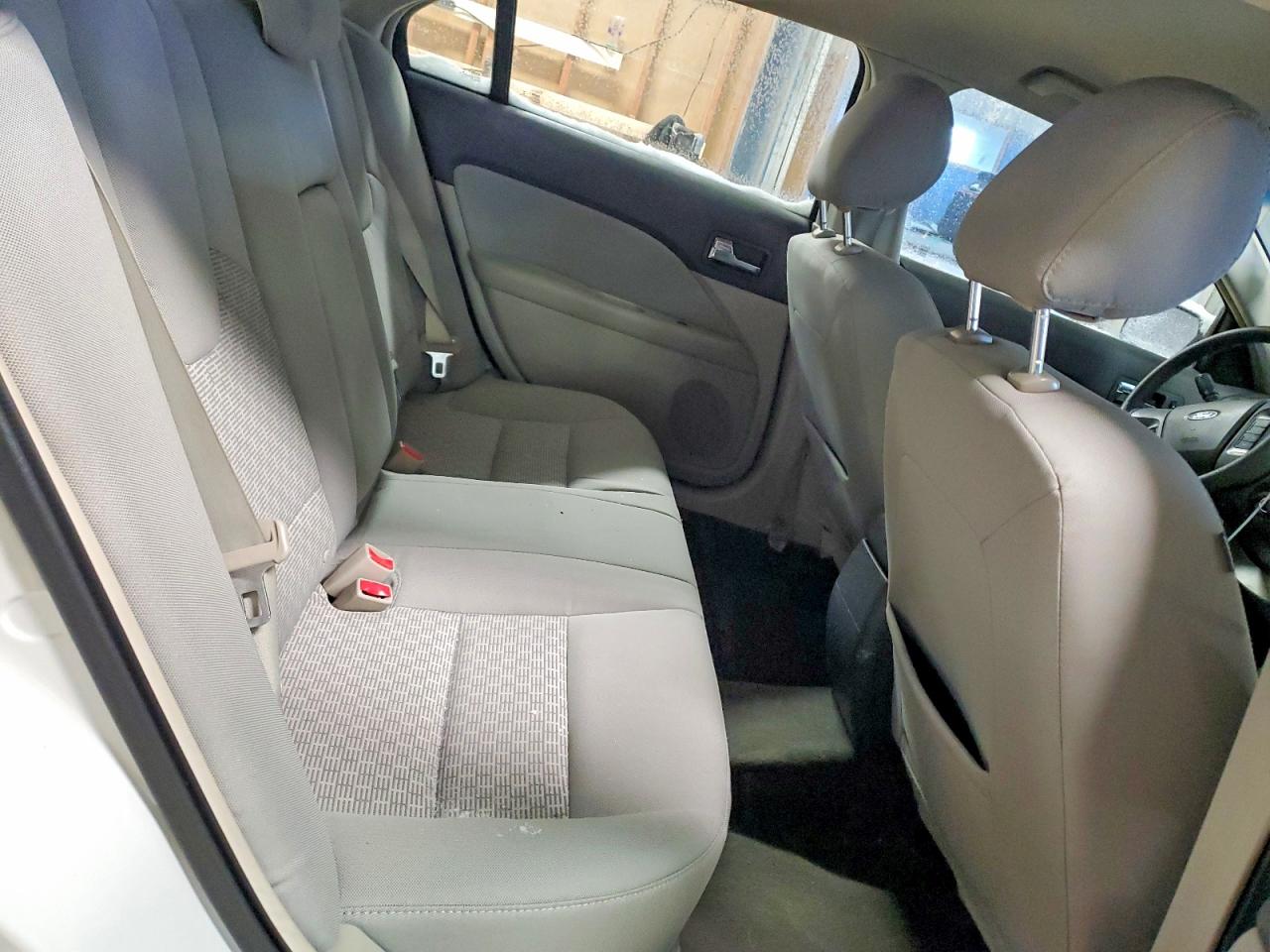 2012 Ford Fusion Se White vin: 3FAHP0HA7CR239910
