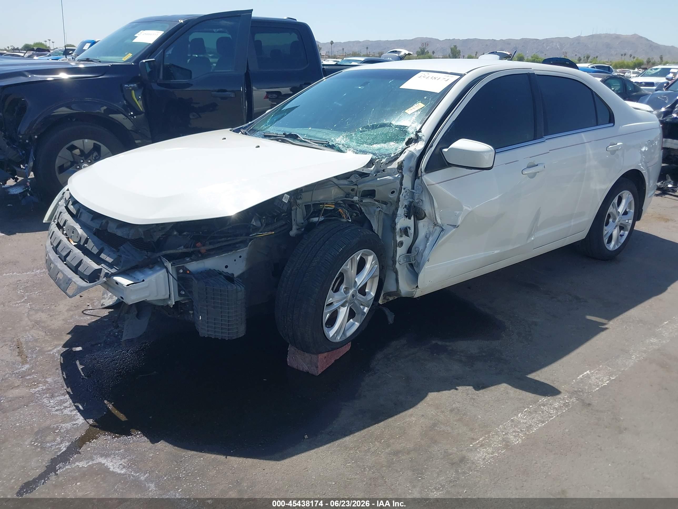 2012 Ford Fusion Se Белый vin: 3FAHP0HA7CR248977