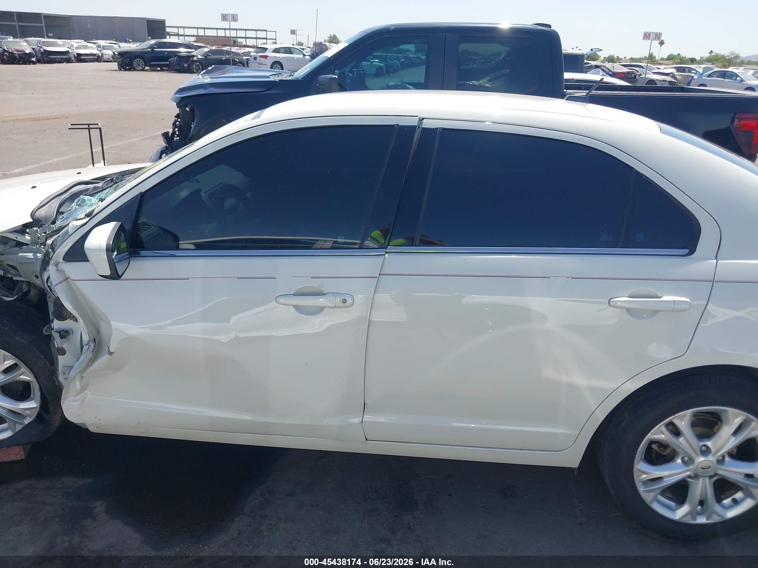2012 Ford Fusion Se Белый vin: 3FAHP0HA7CR248977