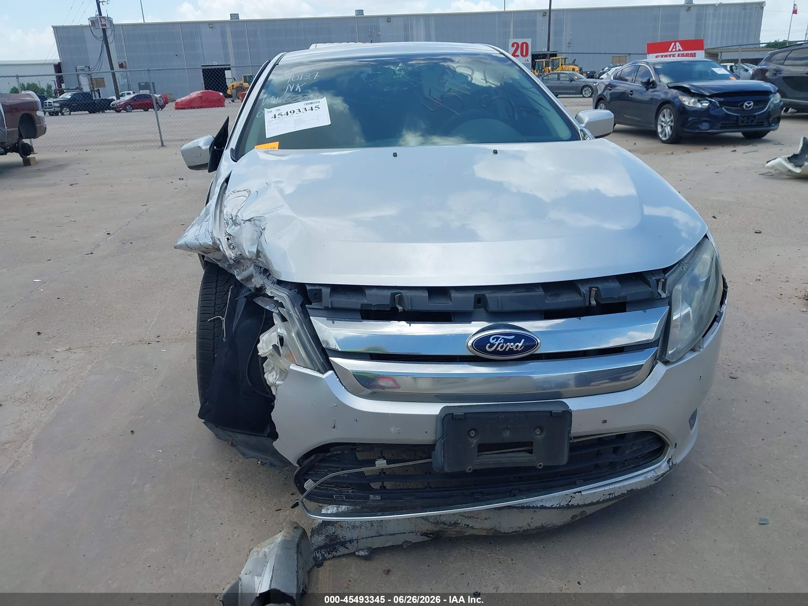 2012 Ford Fusion Se Silver vin: 3FAHP0HA7CR306232