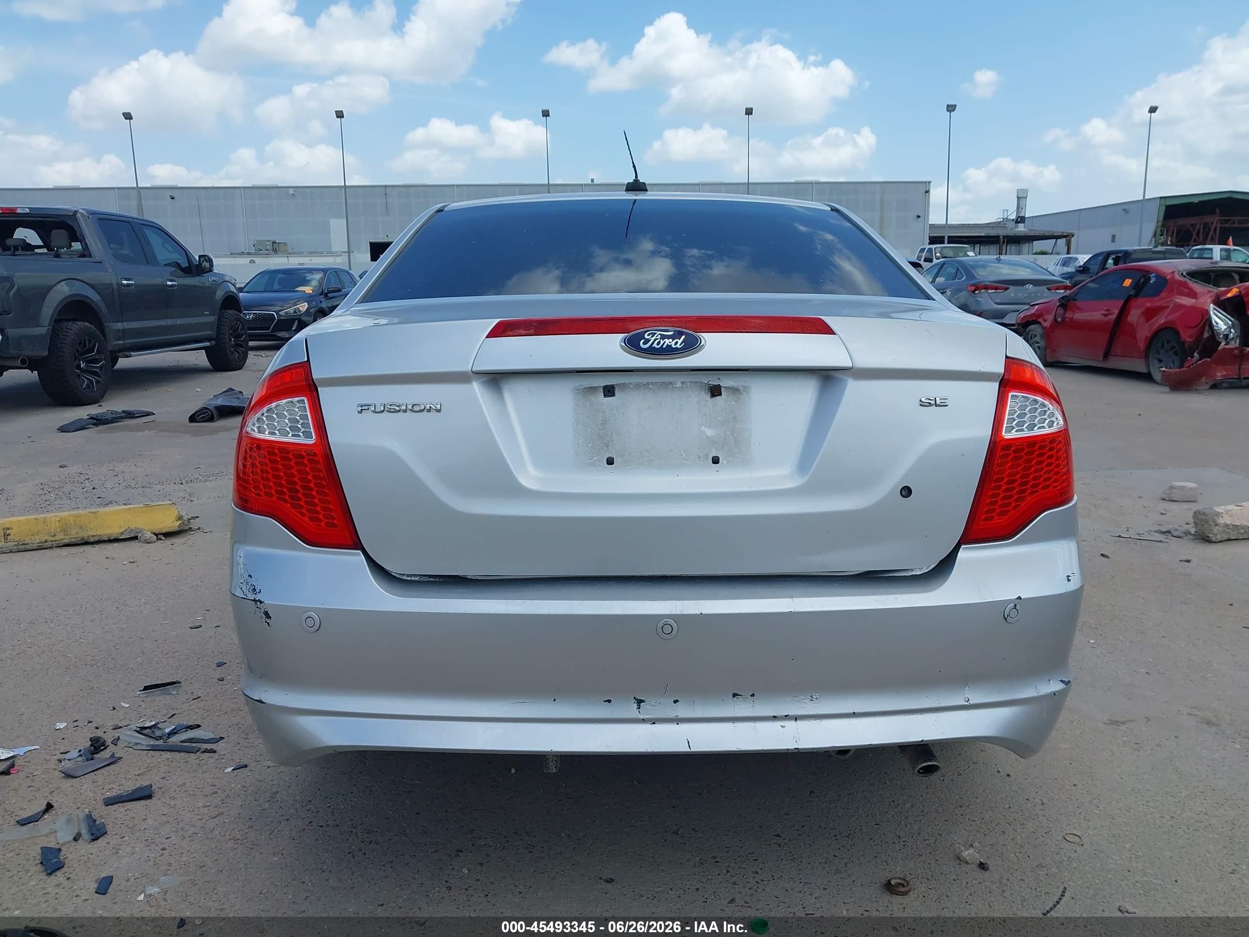 2012 Ford Fusion Se Silver vin: 3FAHP0HA7CR306232