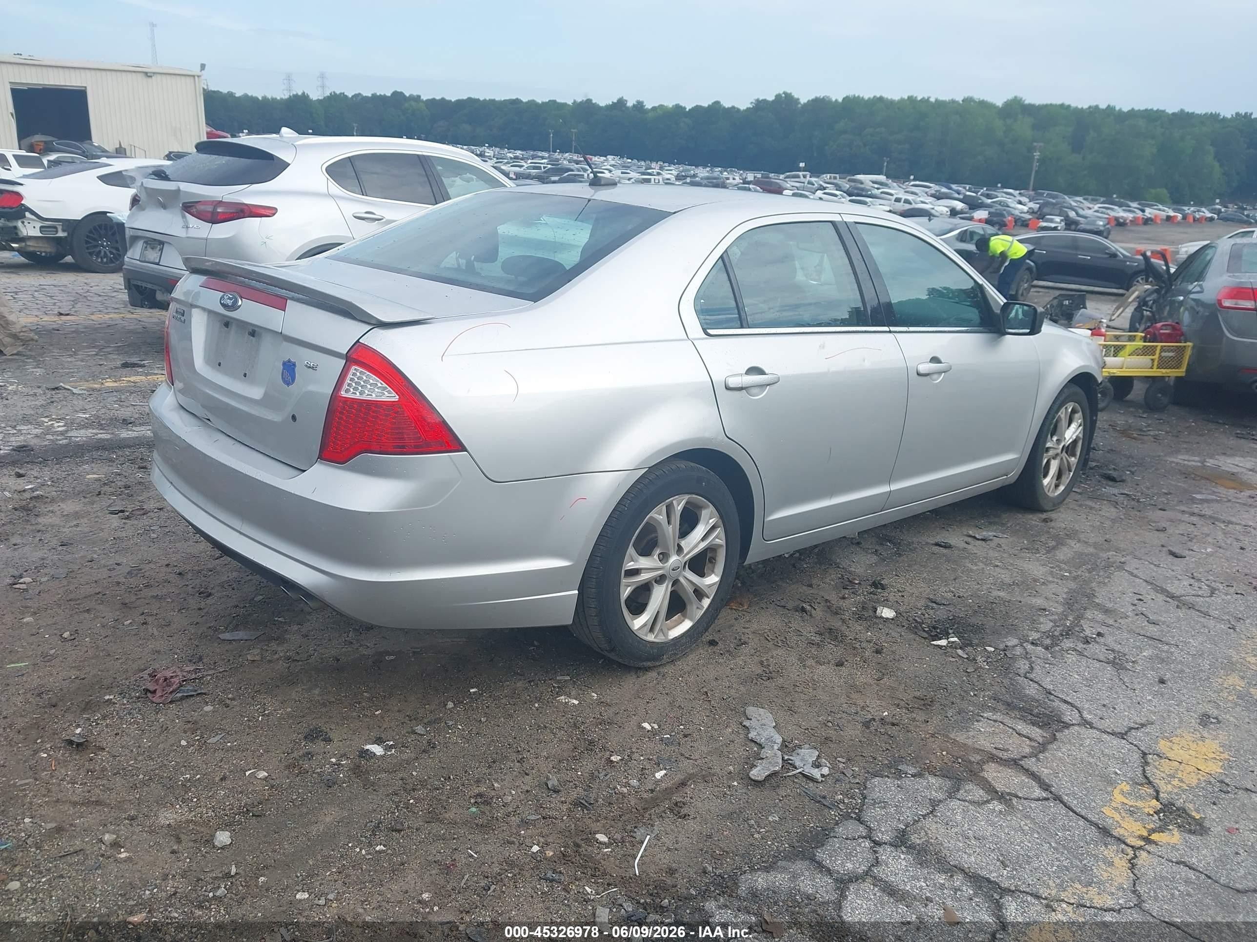 2012 Ford Fusion Se Silver vin: 3FAHP0HA7CR372134