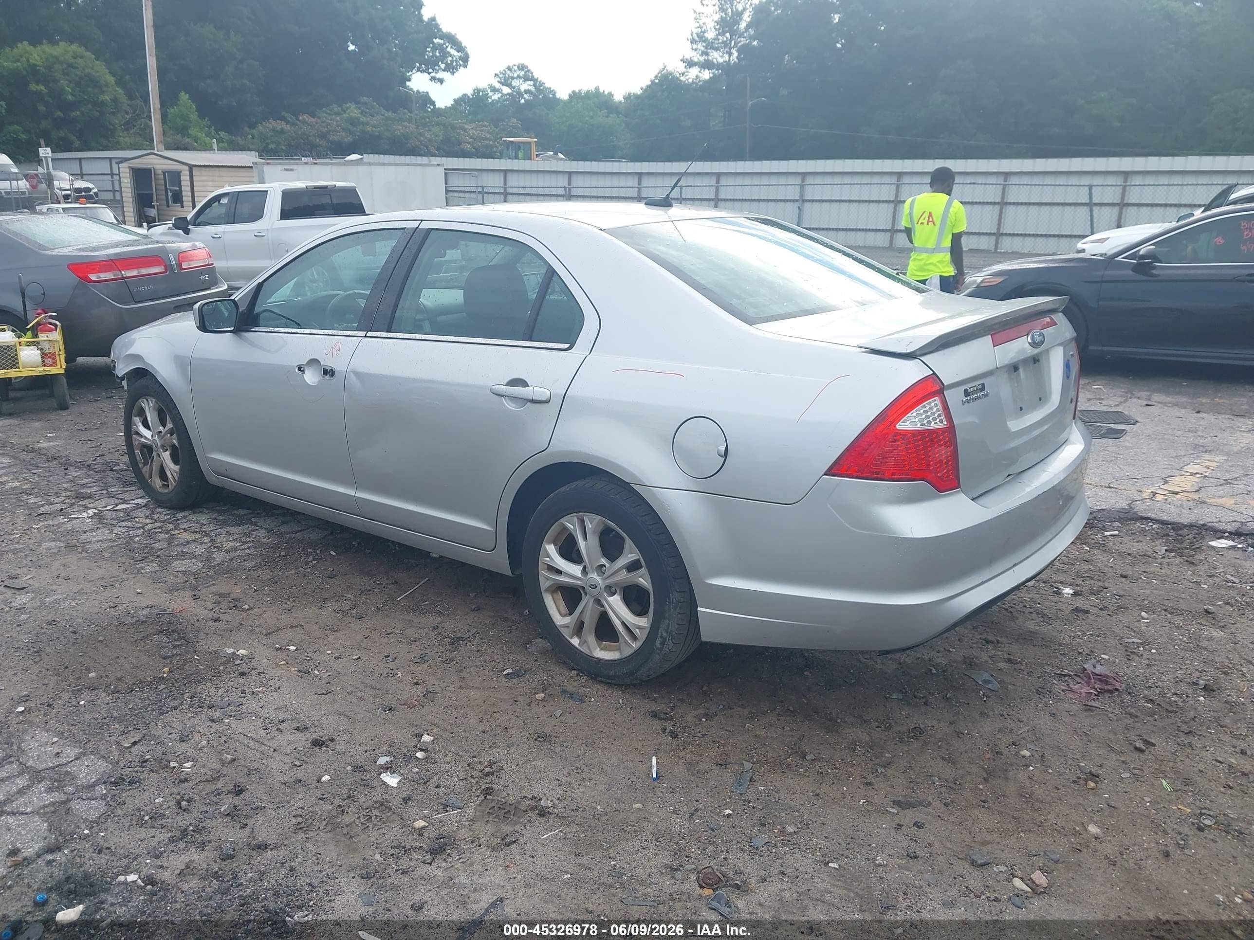 2012 Ford Fusion Se Silver vin: 3FAHP0HA7CR372134