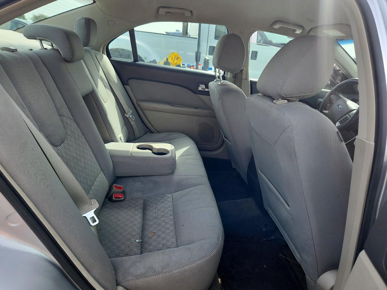 2012 Ford Fusion Se Silver vin: 3FAHP0HA7CR436902