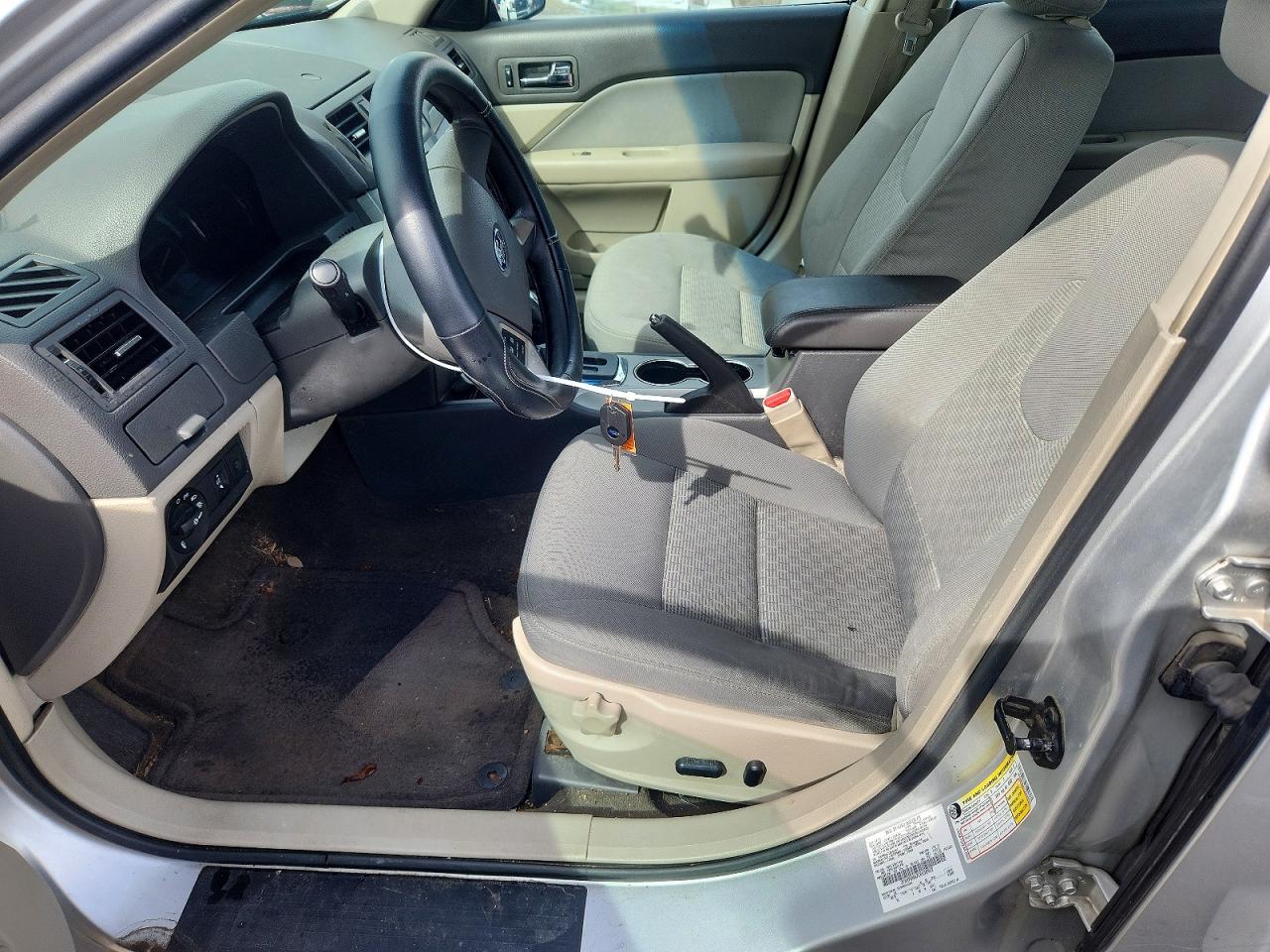 2012 Ford Fusion Se Silver vin: 3FAHP0HA7CR436902